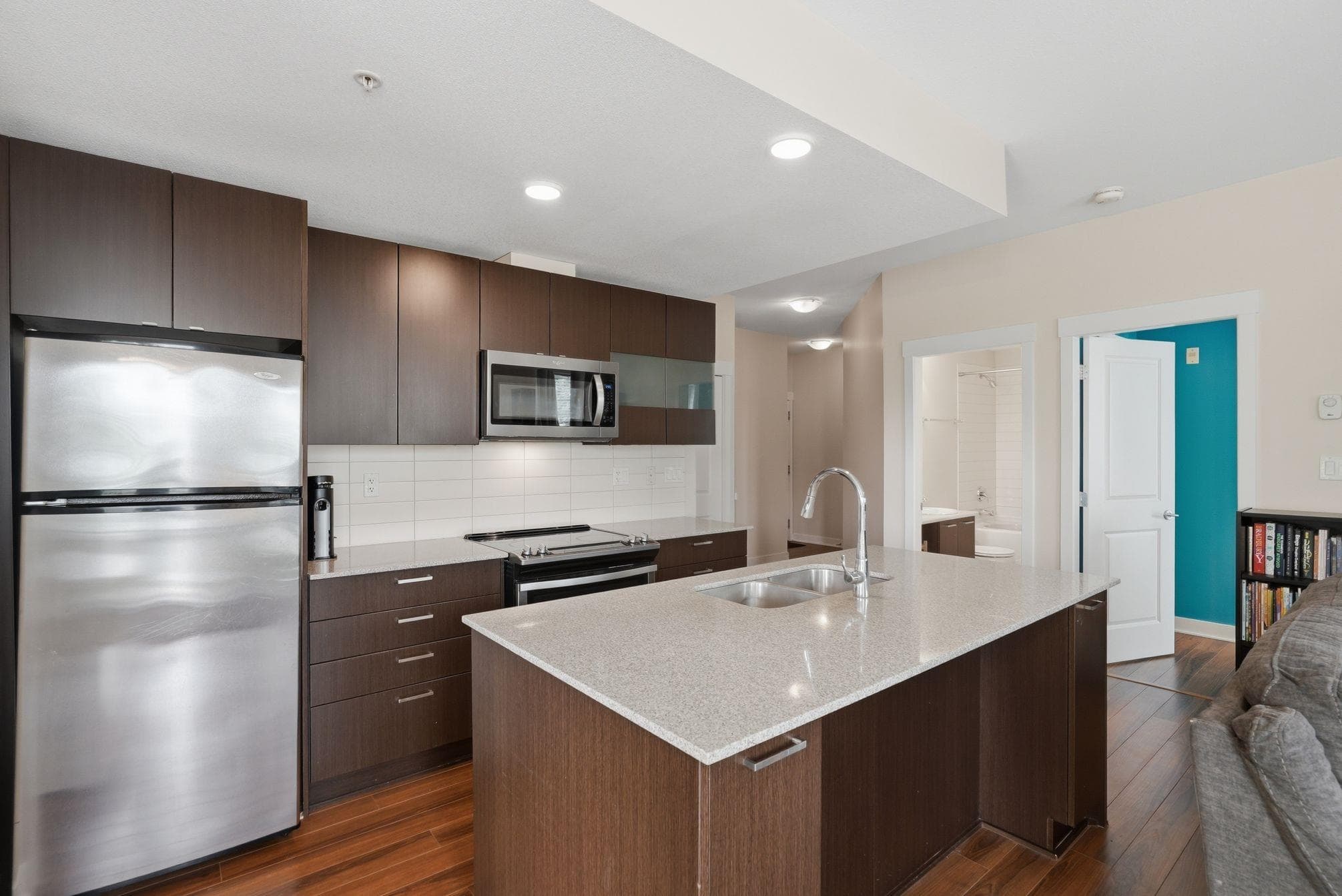 304 - 13339 102a Avenue, Surrey, V3T 0C5 — photo 4