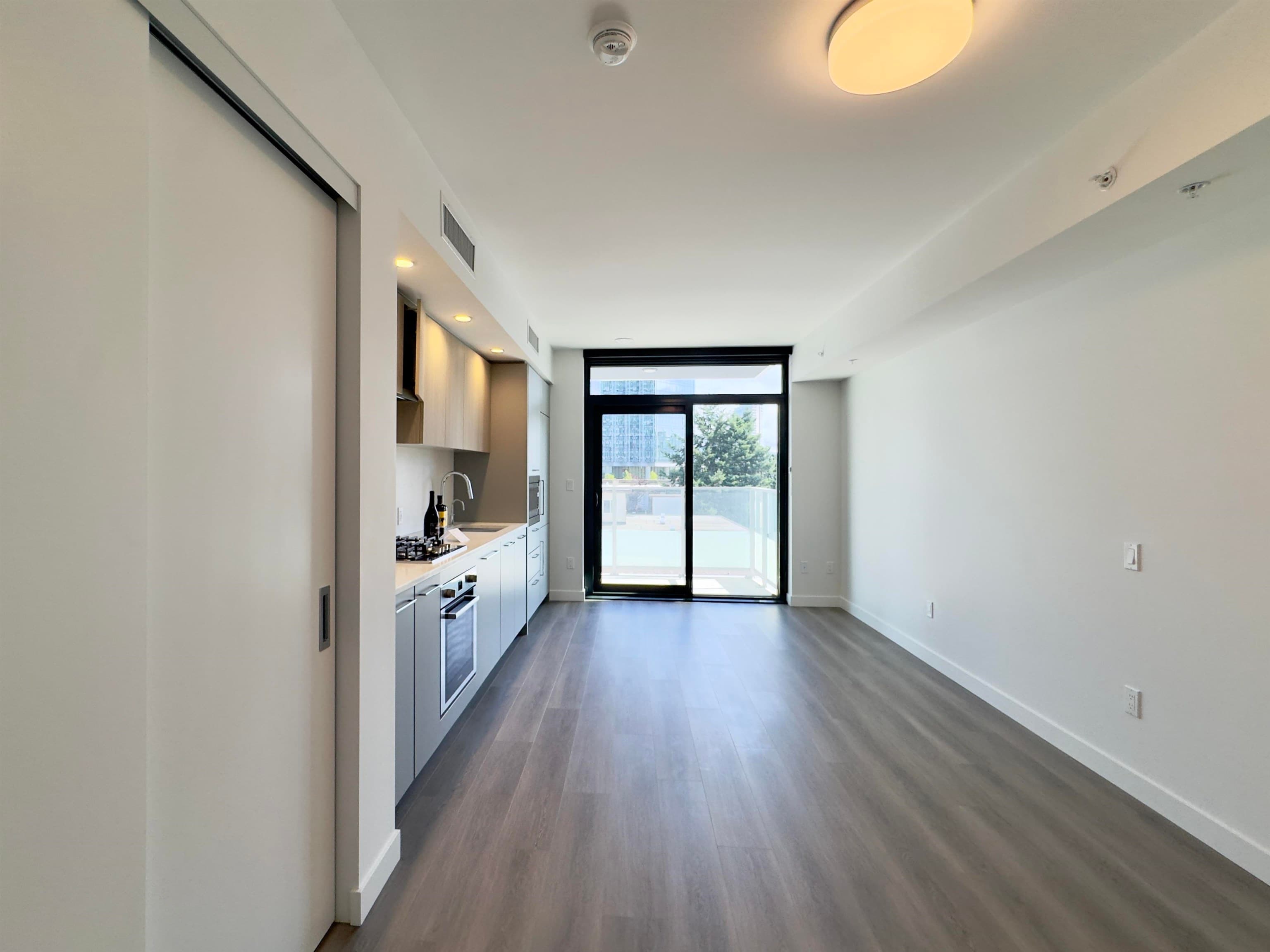 4** - 6608 Sussex Avenue, Burnaby, V5H 0M3 — photo 4