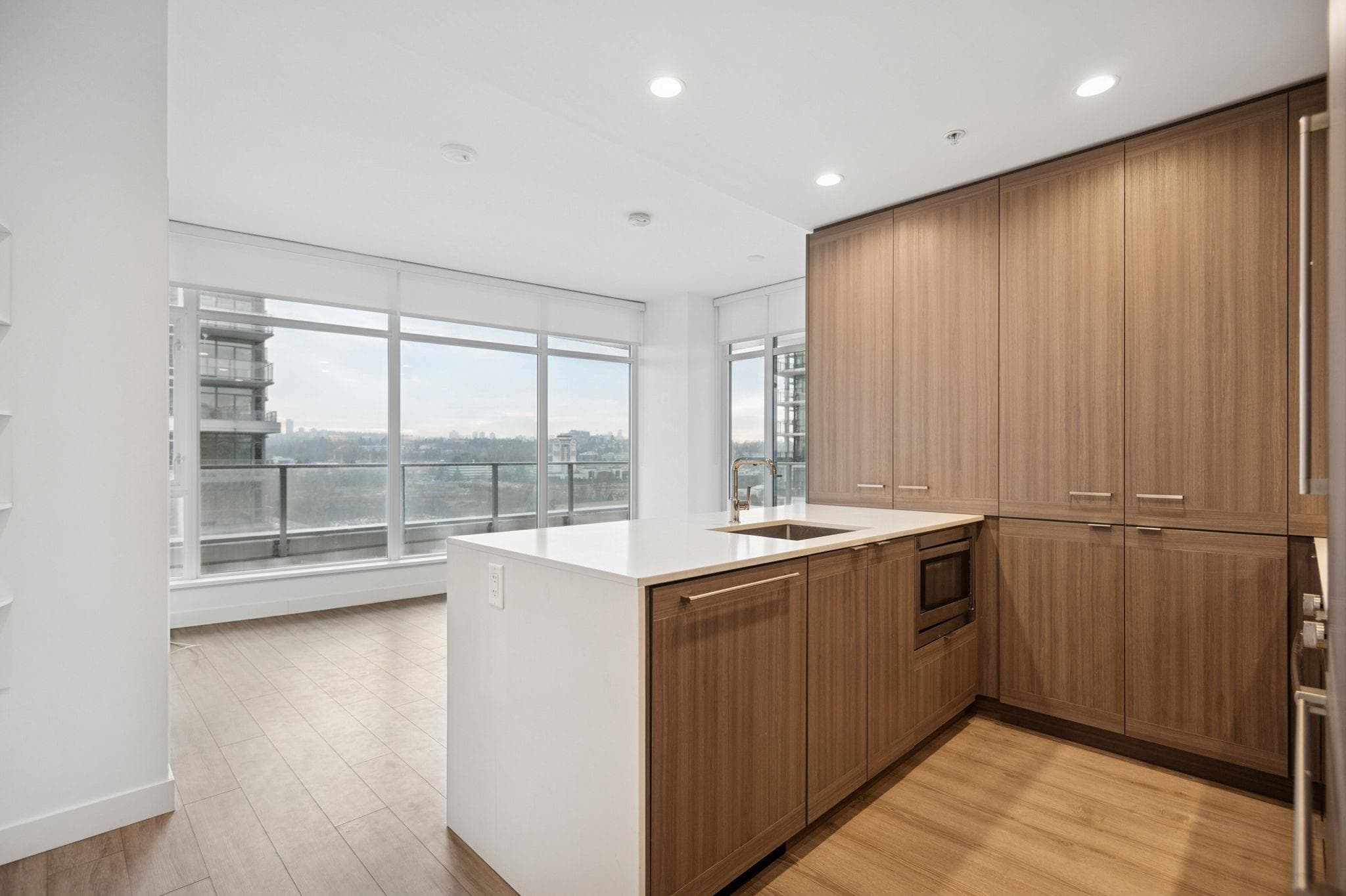 1301 - 2311 Beta Avenue, Burnaby, V5C 5M8 — photo 1