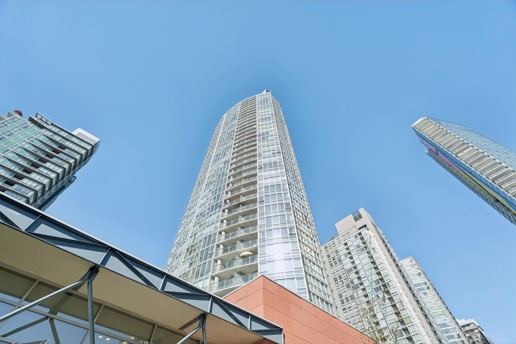 908 - 1408 Strathmore Mews, Vancouver, V6Z 3A9 — photo 2