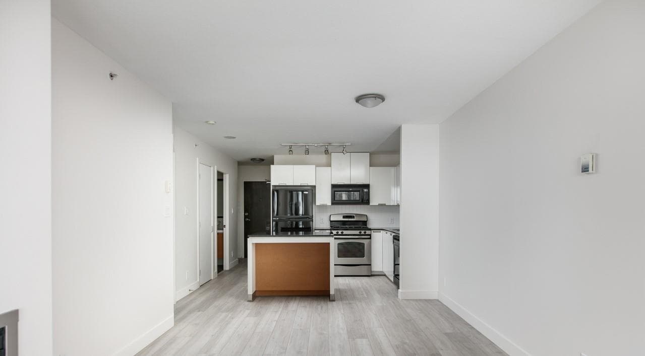 602 - 151 W 2nd Street, North Vancouver