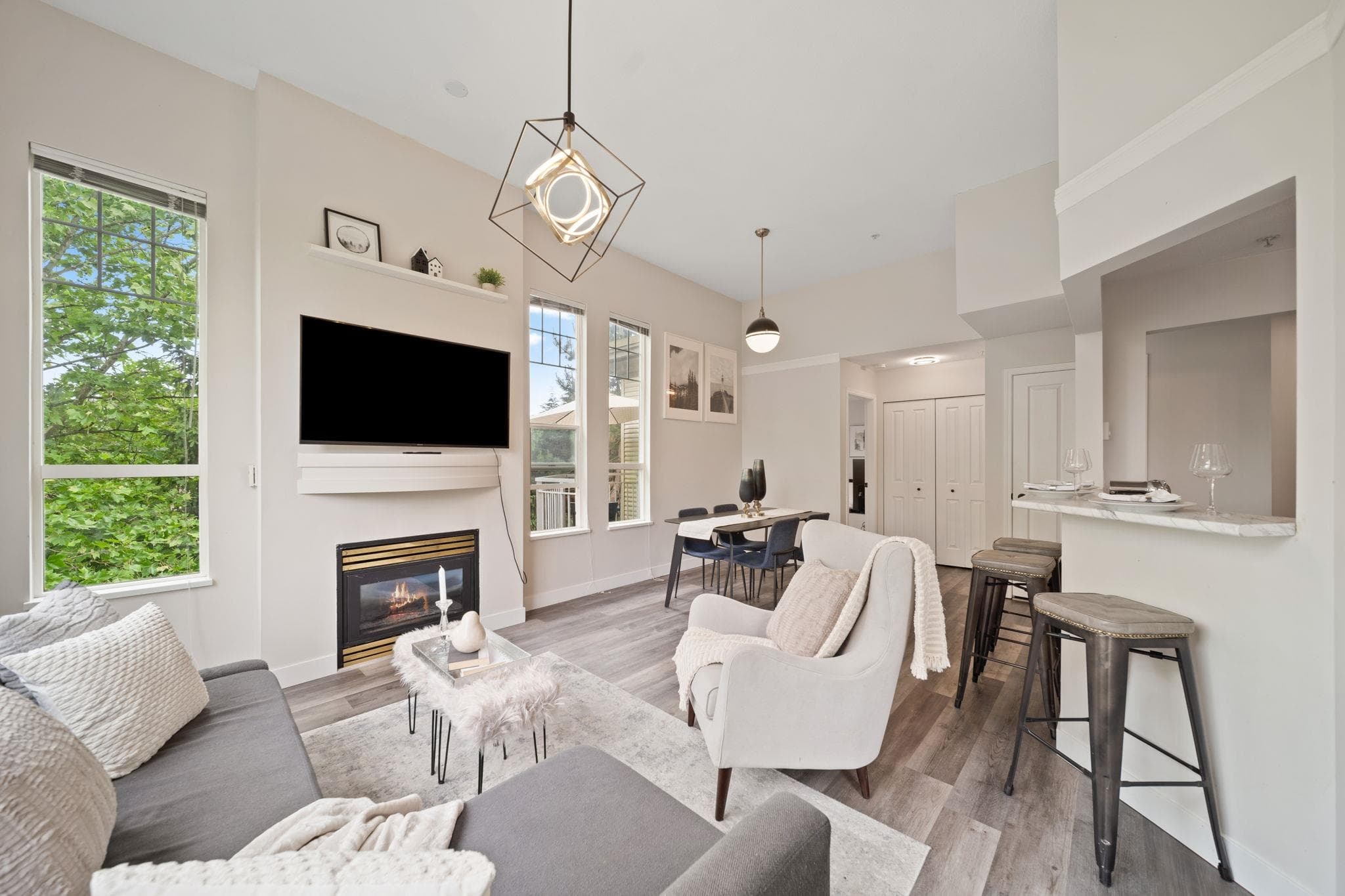 404 - 10186 155 Street, Surrey, V3R 0R6 — photo 5