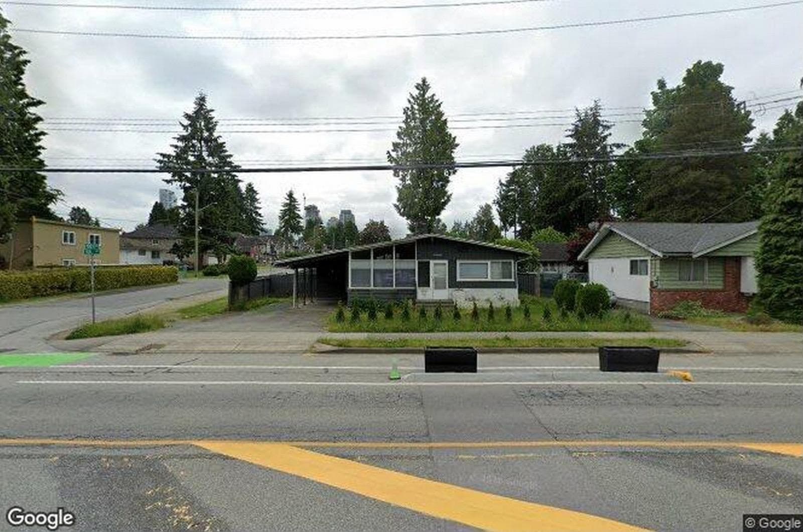 13240 108 Avenue, Surrey, V3T 2J4 — photo 1
