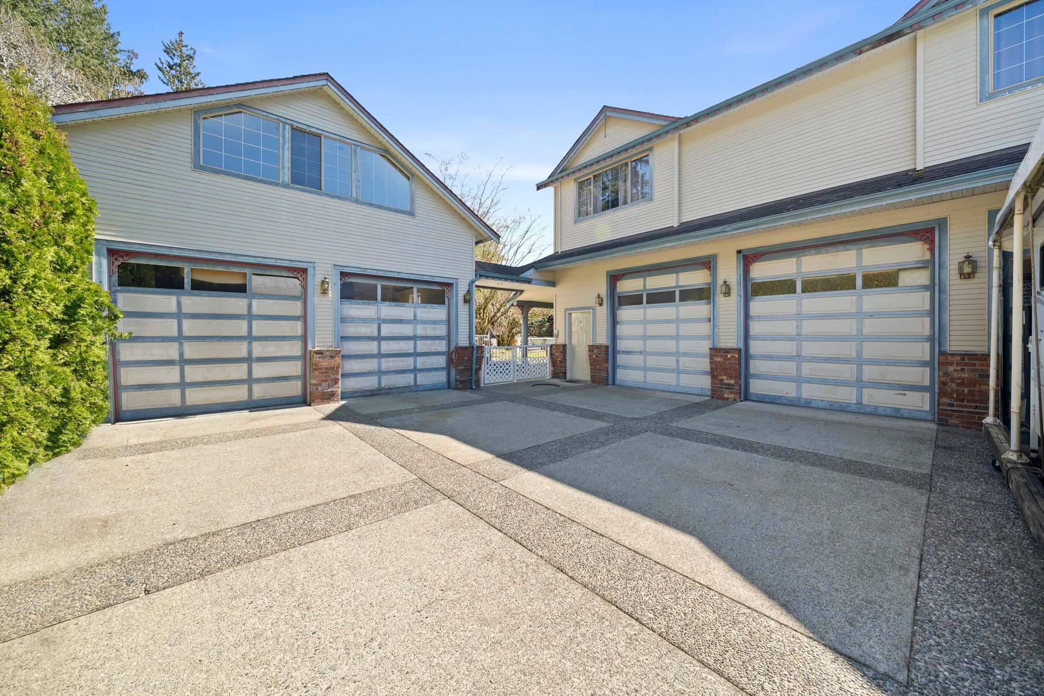 17968 68 Avenue, Surrey, V3S 8C3 — photo 3
