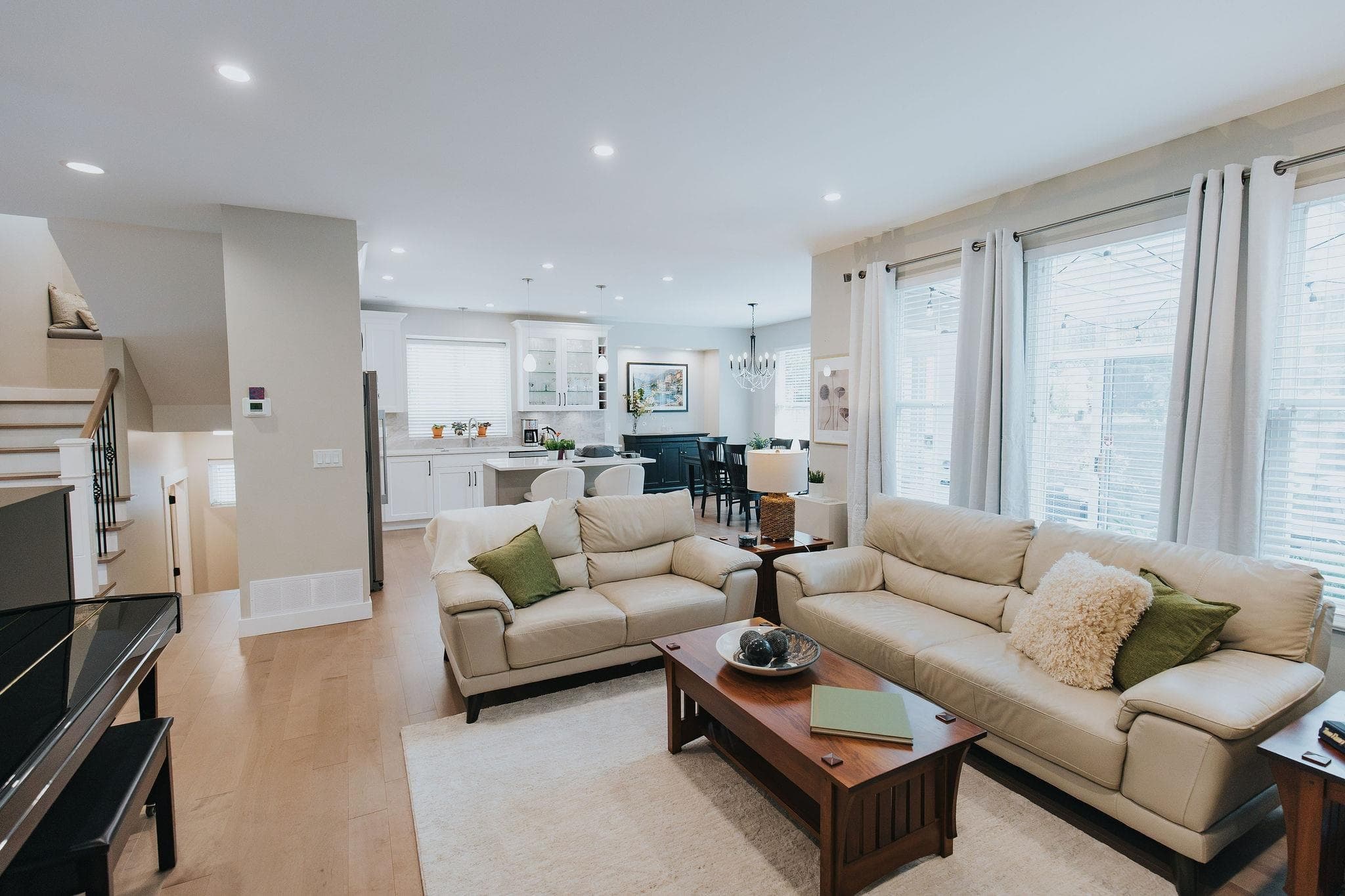 164 Sycamore Drive, Port Moody, V3H 0C5 — photo 4