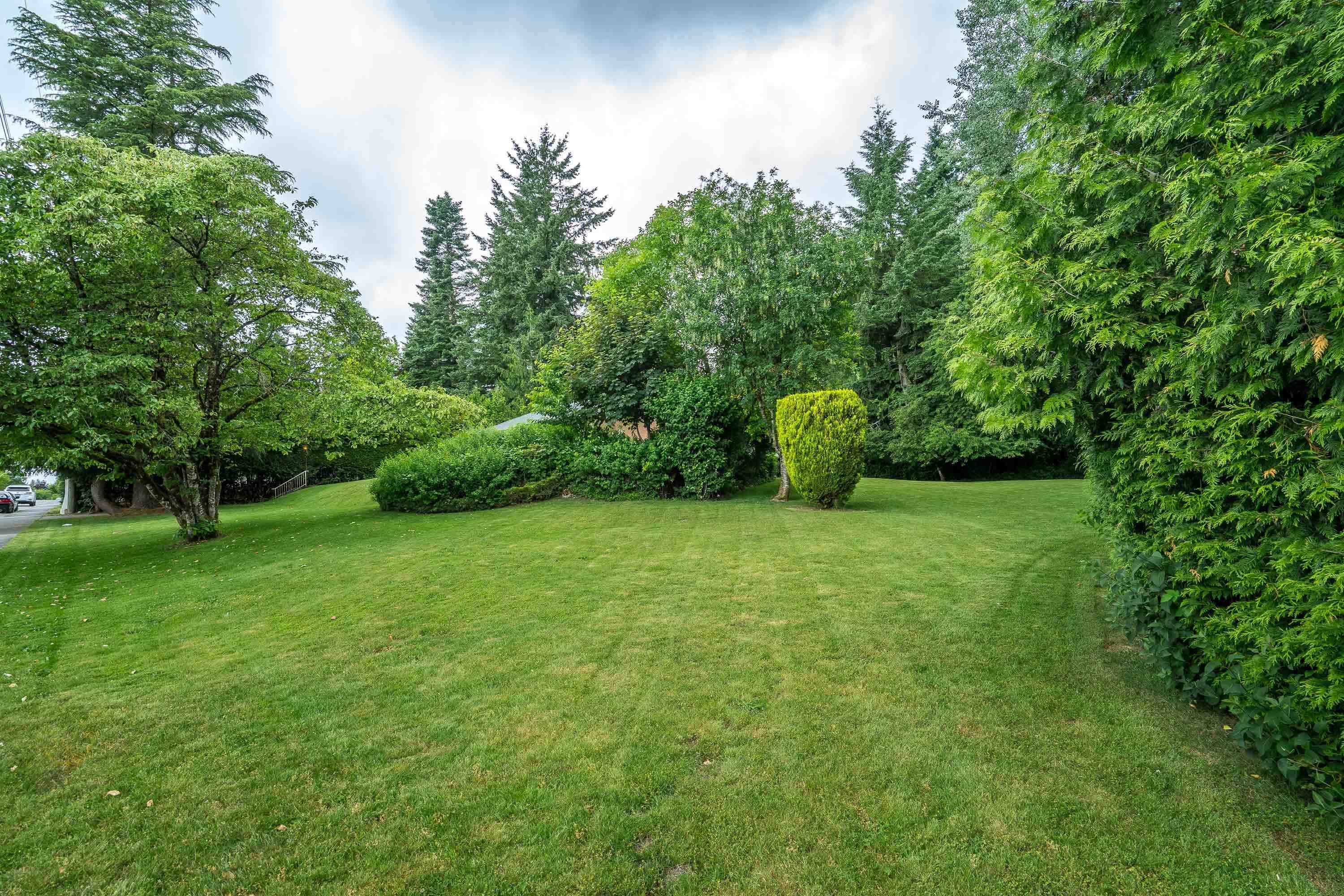 15875 101a Avenue, Surrey, V4N 2N6 — photo 3