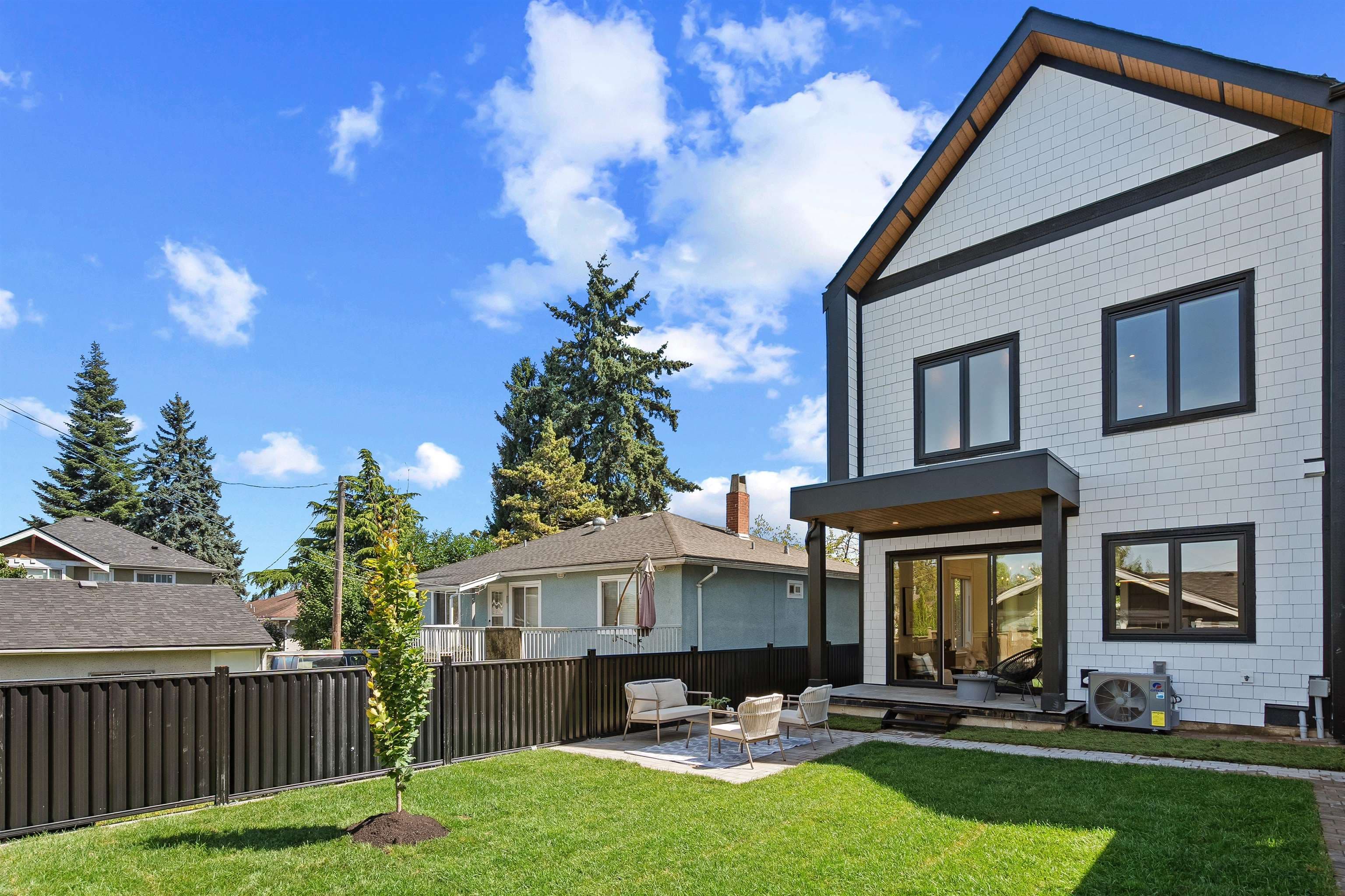 1 - 4845 Commercial Street, Vancouver, V5N 4G9 — photo 3