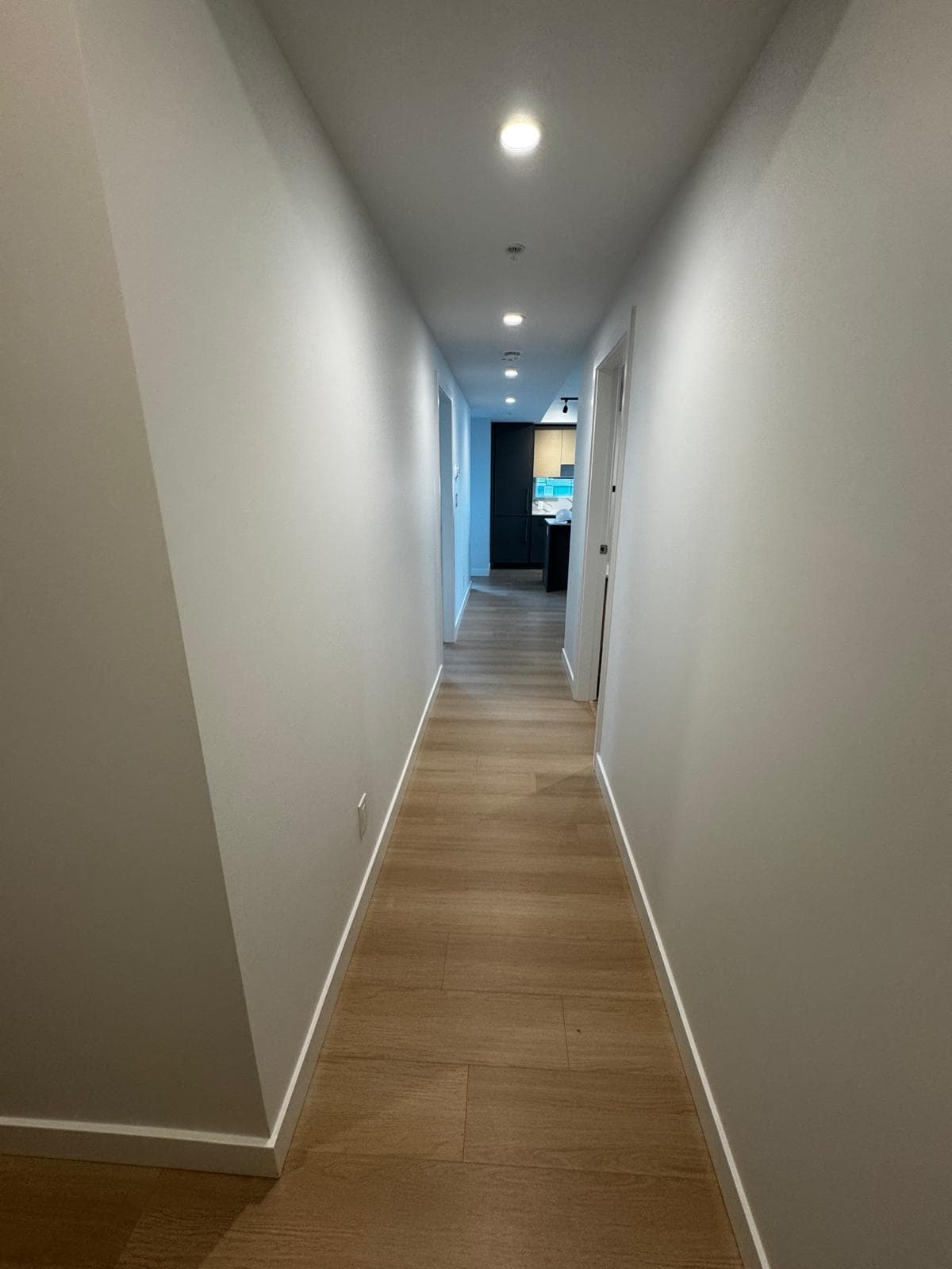 704 - 13725 George Junction, Surrey, V6E 2Y3 — photo 3