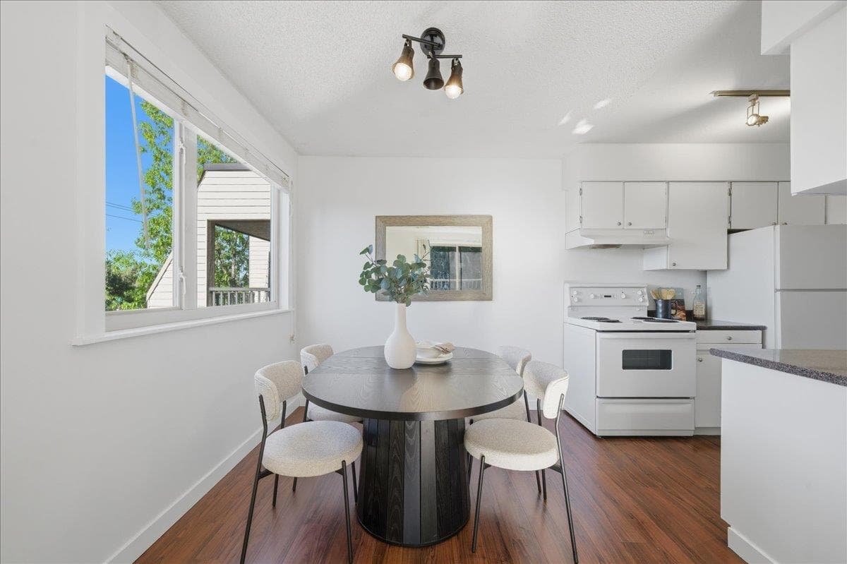 314 - 15238 100 Avenue, Surrey, V3R 7T9 — photo 5