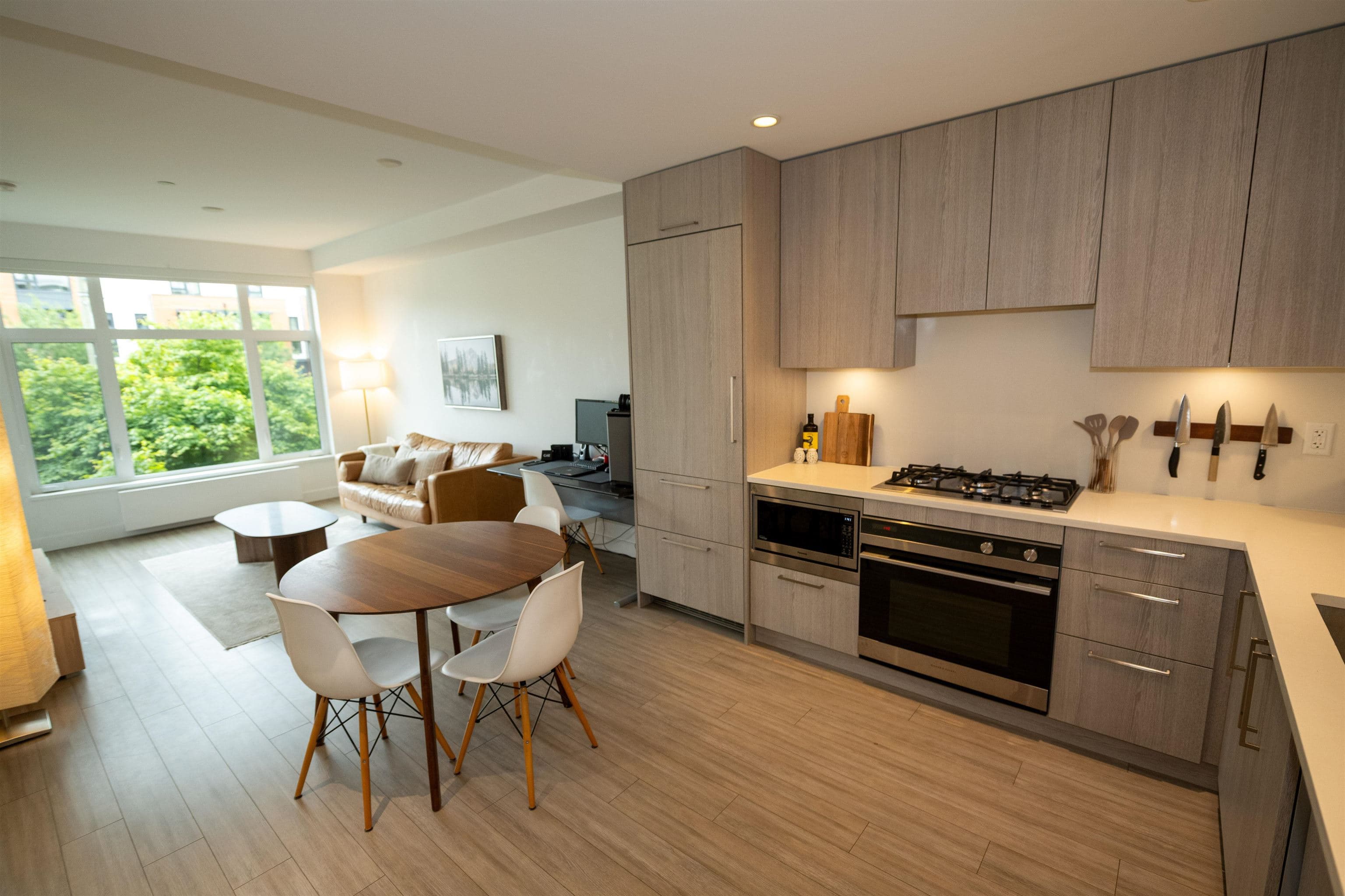 214 - 707 3rd Street East, North Vancouver, V7L 1G8 — photo 5