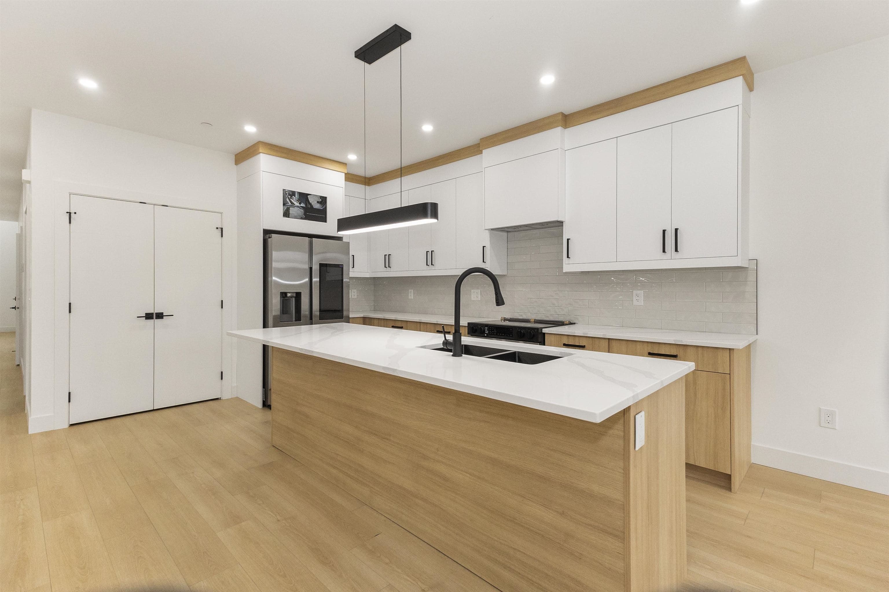 32515 Higginbottom Court, Mission, V2V 2T7 — photo 3