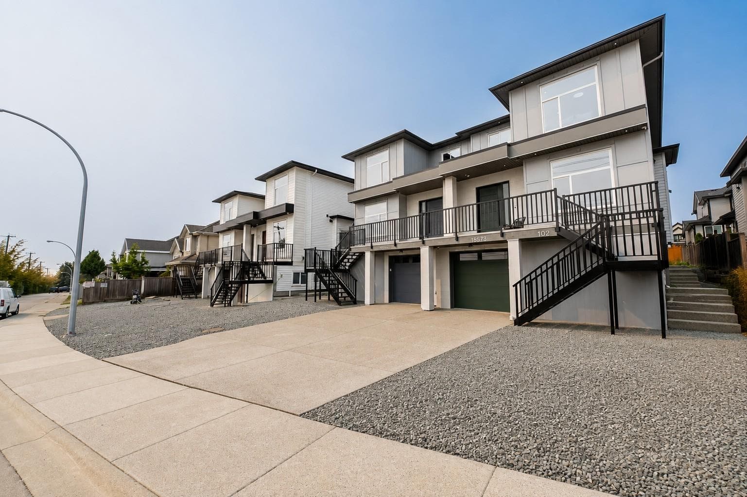 102 - 18573 56 Avenue, Surrey, V3S 8J3 — photo 3