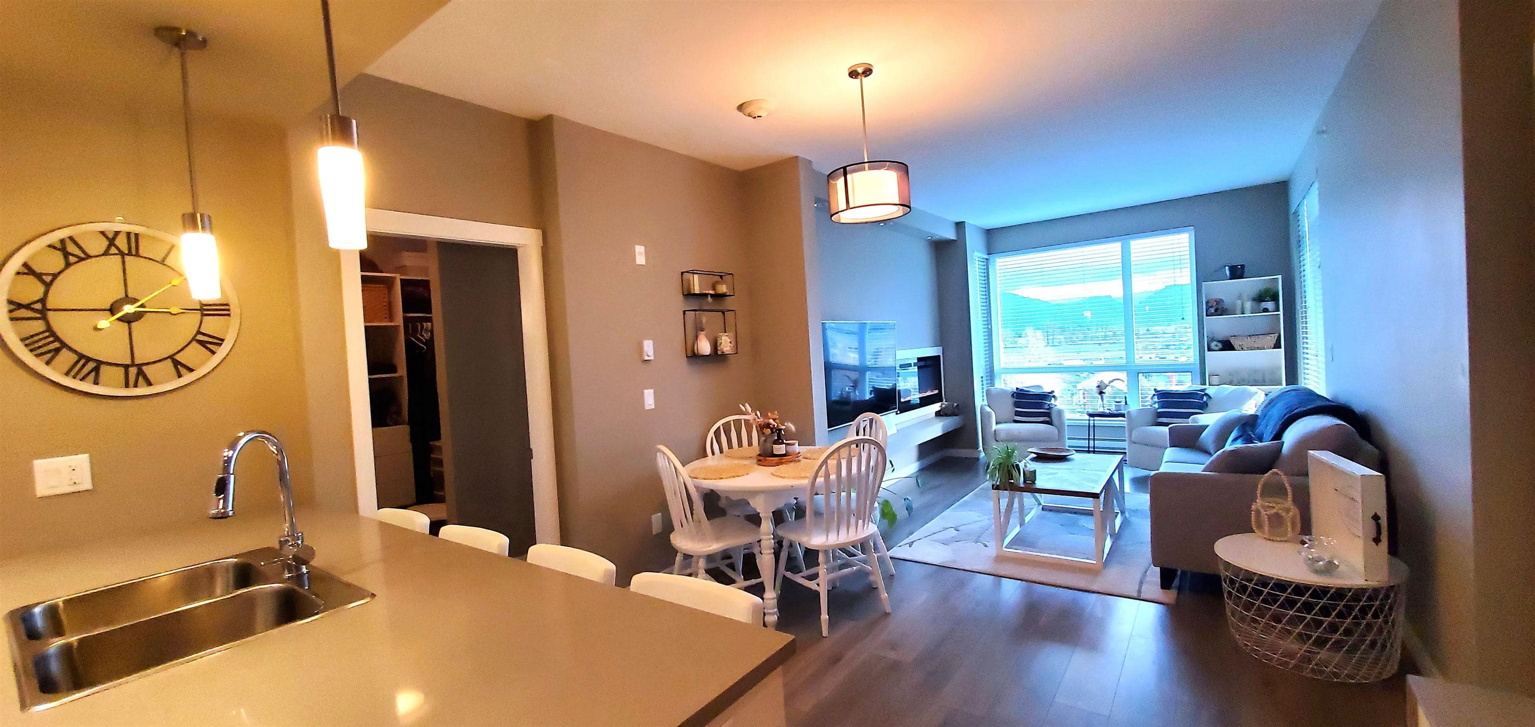 409 - 2242 Whatcom Road, Abbotsford, V3G 0G3 — photo 3