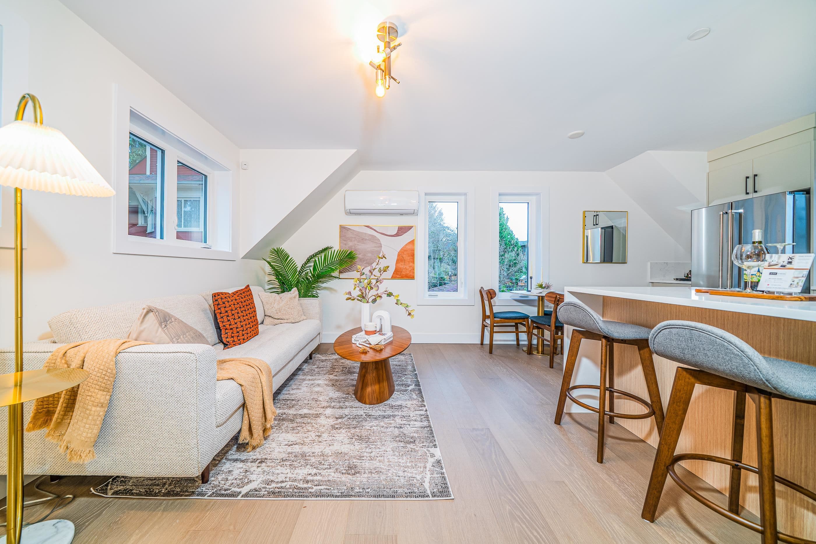 1926 William Street, Vancouver, V5L 2R8 — photo 1