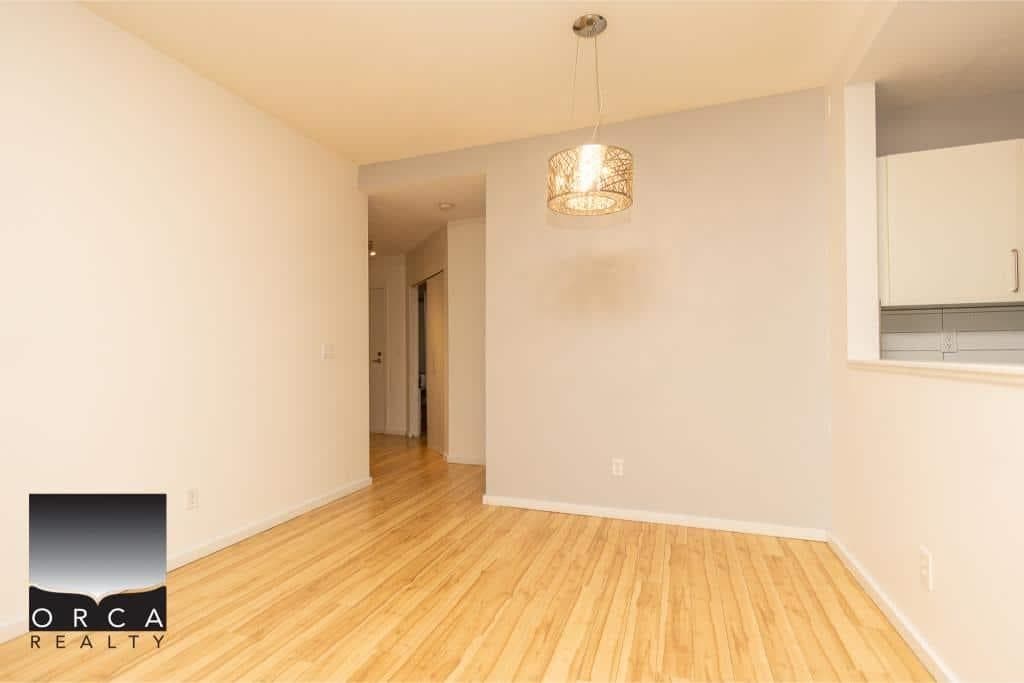310 - 6893 Prenter Street, Burnaby, V5E 4L3 — photo 3