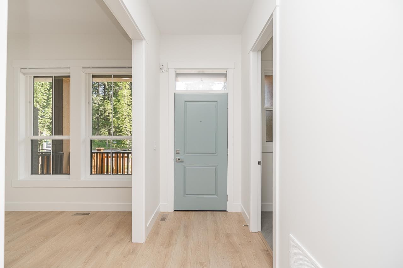 20547 74b Avenue, Langley, V2Y 3S8 — photo 2