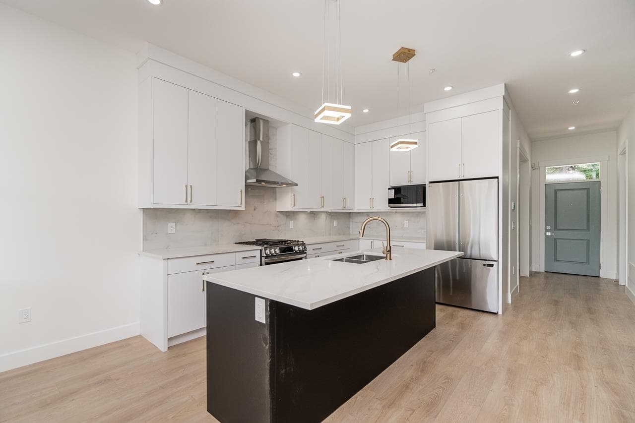 20547 74b Avenue, Langley, V2Y 3S8 — photo 4
