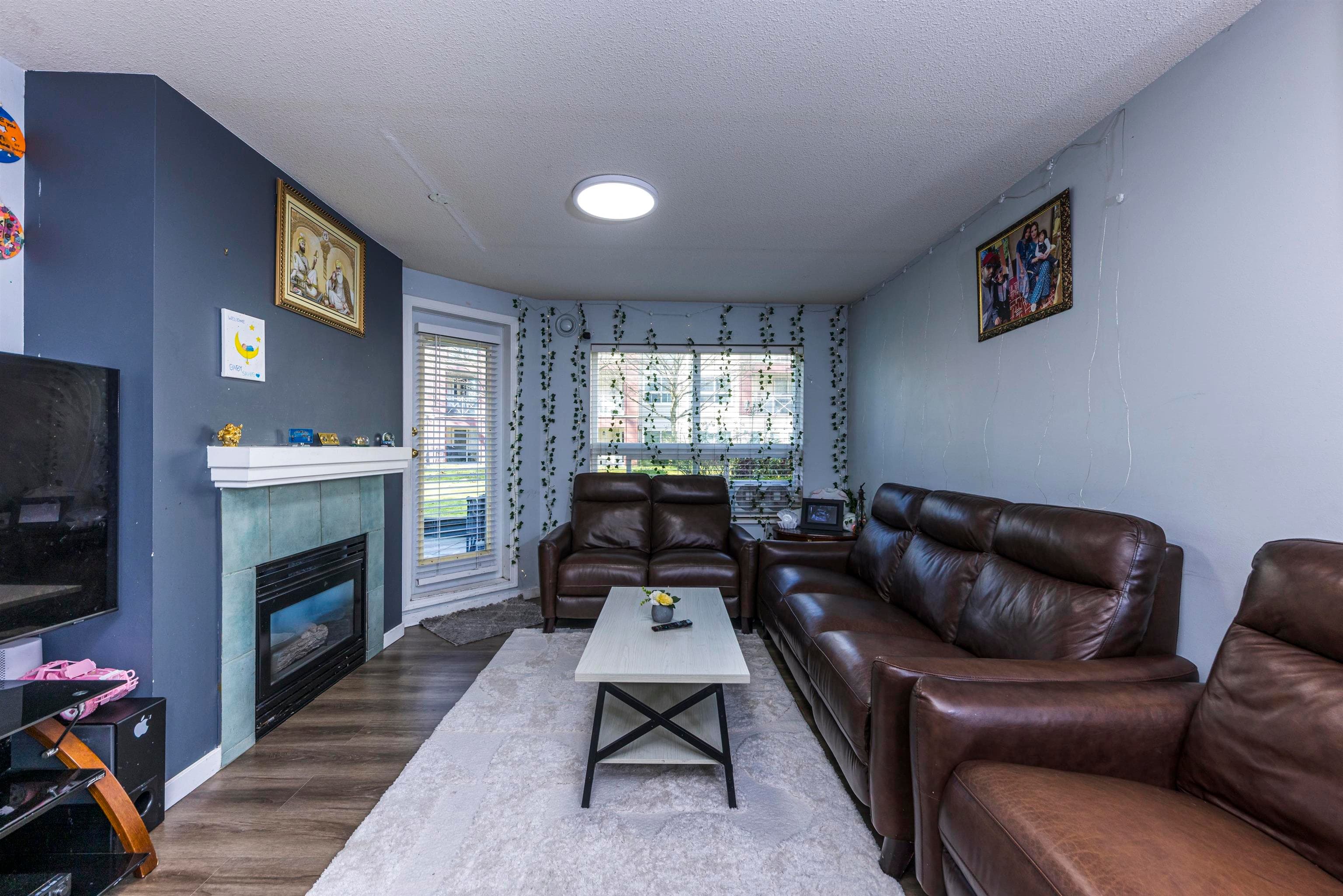118 - 8068 120a Street, Surrey, V3W 3P3 — photo 2
