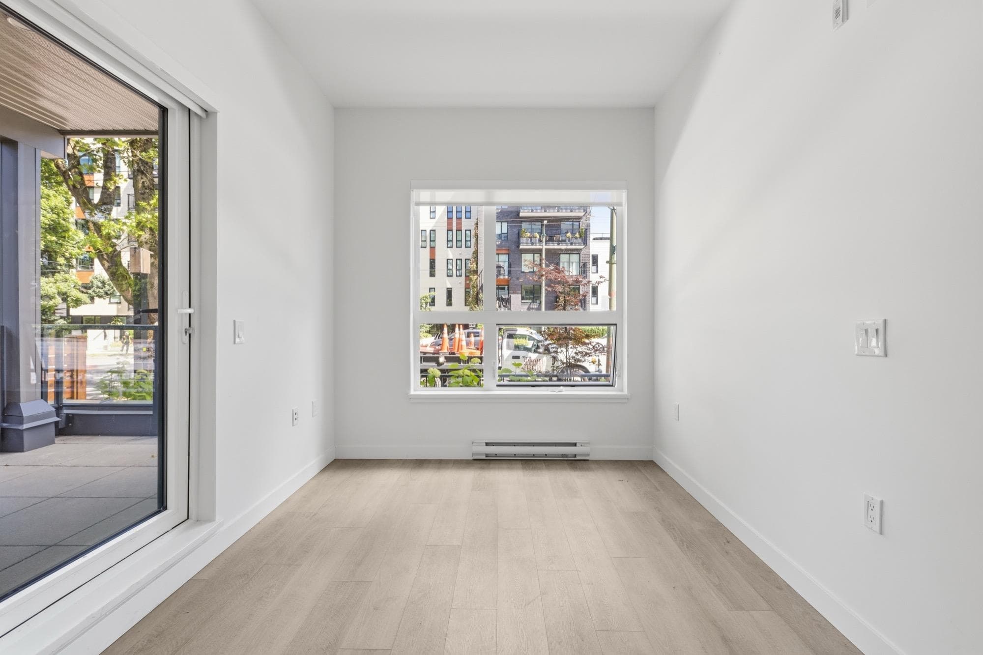 102 - 2268 E Broadway, Vancouver, V5N 0L2 — photo 5