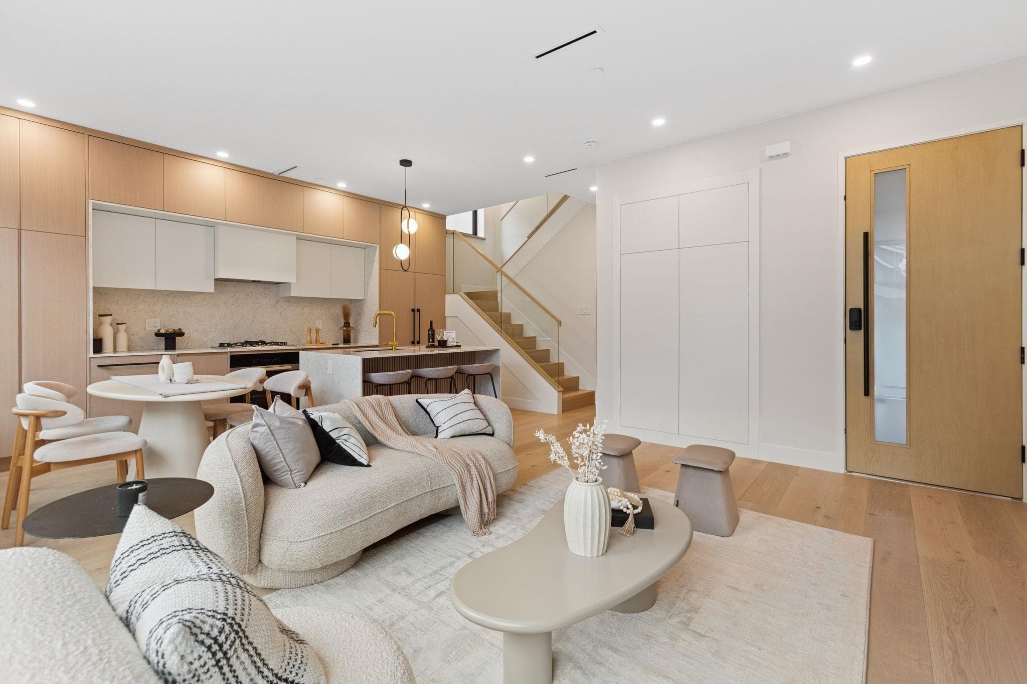 2 - 448 W 20th Avenue, Vancouver, V5Y 2C8 — photo 1