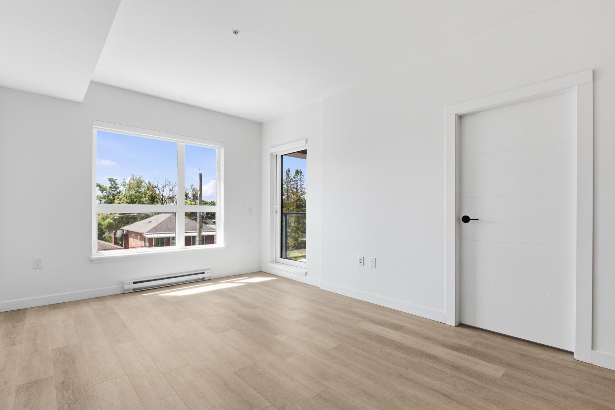 302 - 2268 E Broadway, Vancouver, V5N 0L2 — photo 5