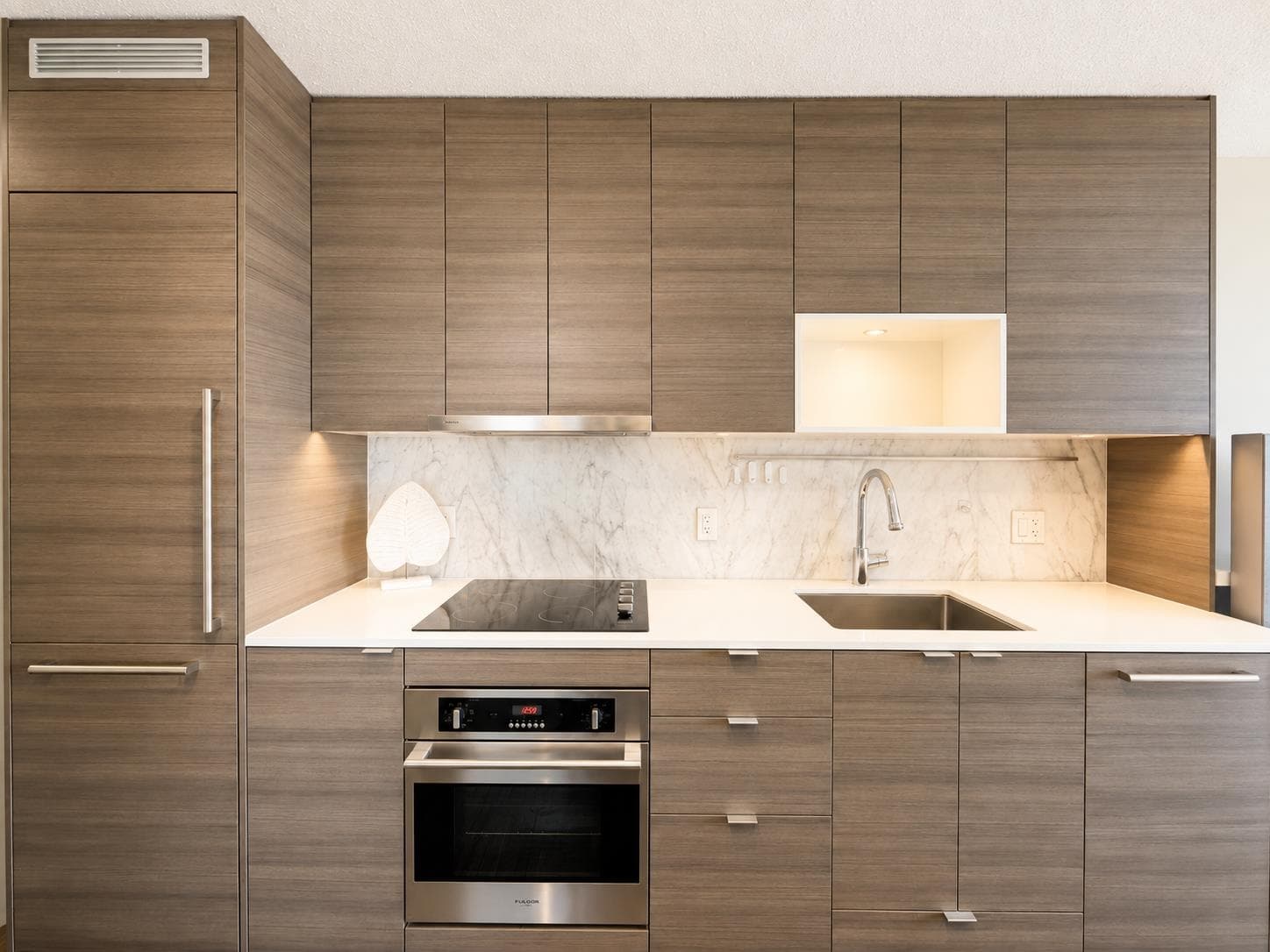 2705 - 13398 104 Avenue, Surrey, V3T 1V6 — photo 4