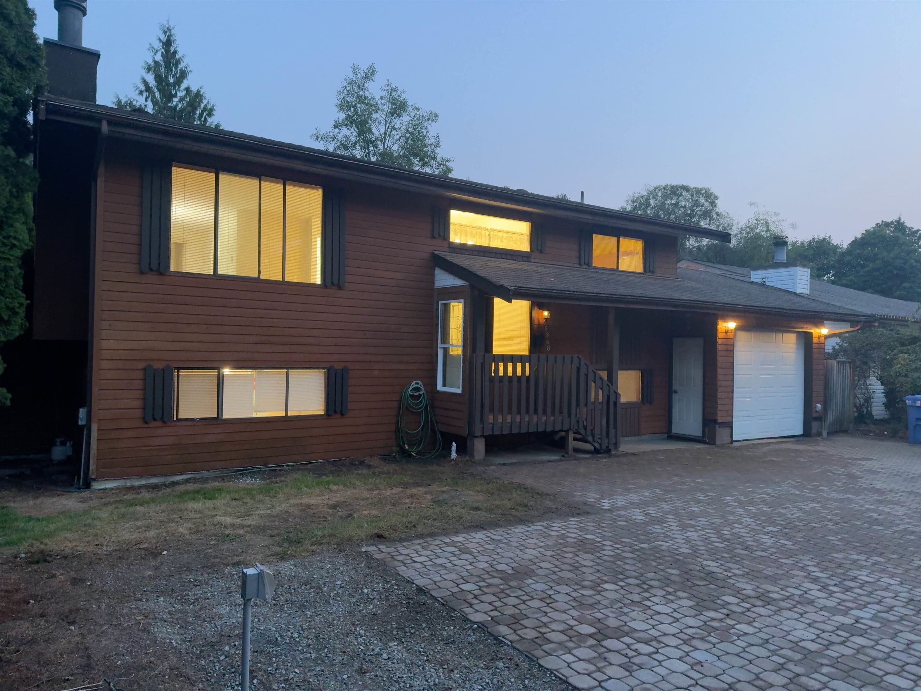 35368 Wells Gray Avenue, Abbotsford, V2S 5W9 — photo 3