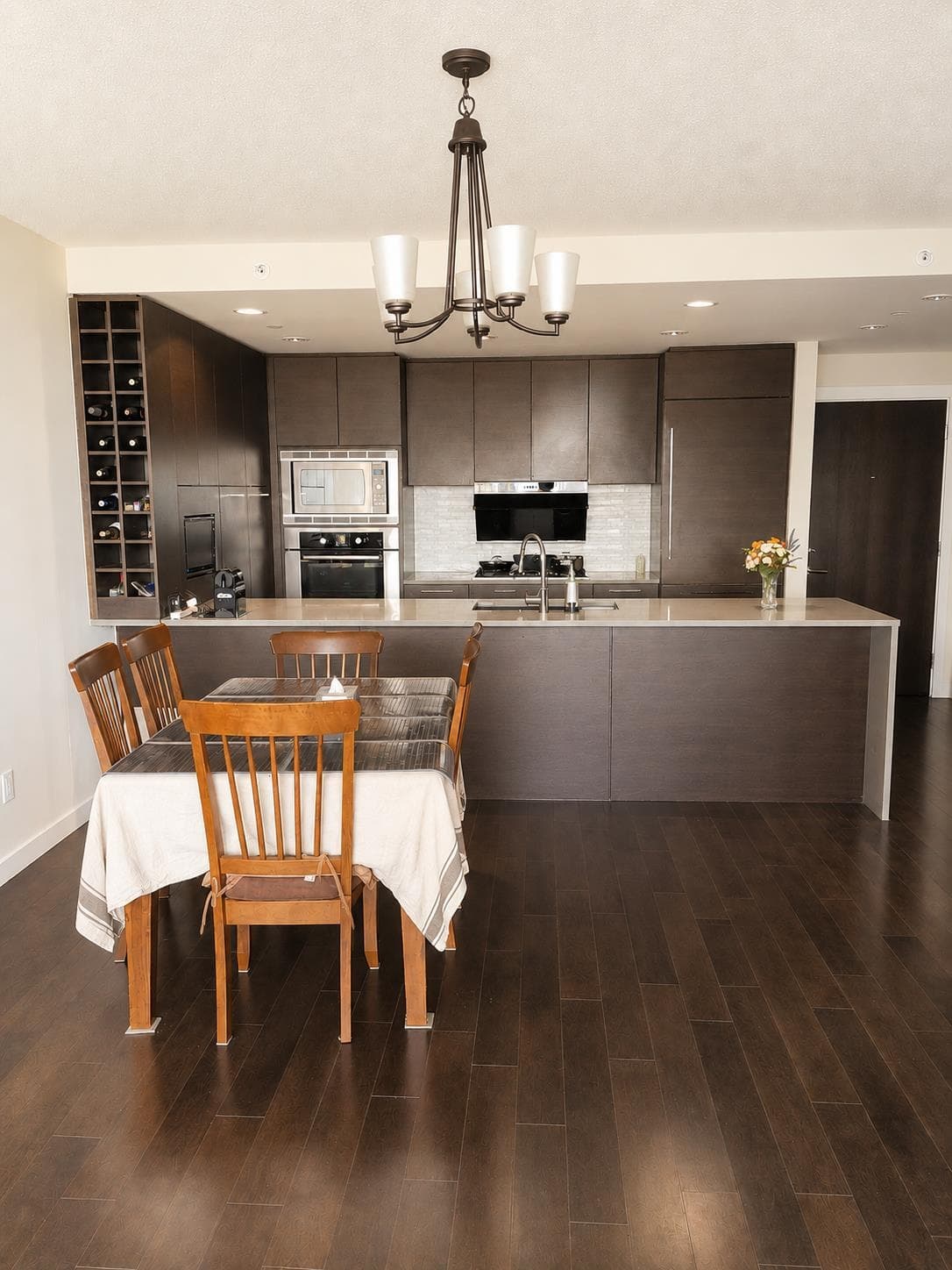 1103 - 5868 Agronomy Road, Vancouver, V6T 0B5 — photo 2