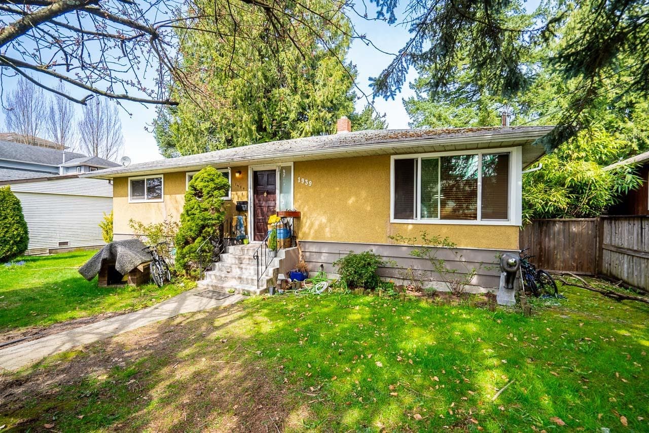 1939 Westminster Avenue, Port Coquitlam, V3B 1E7 — photo 1
