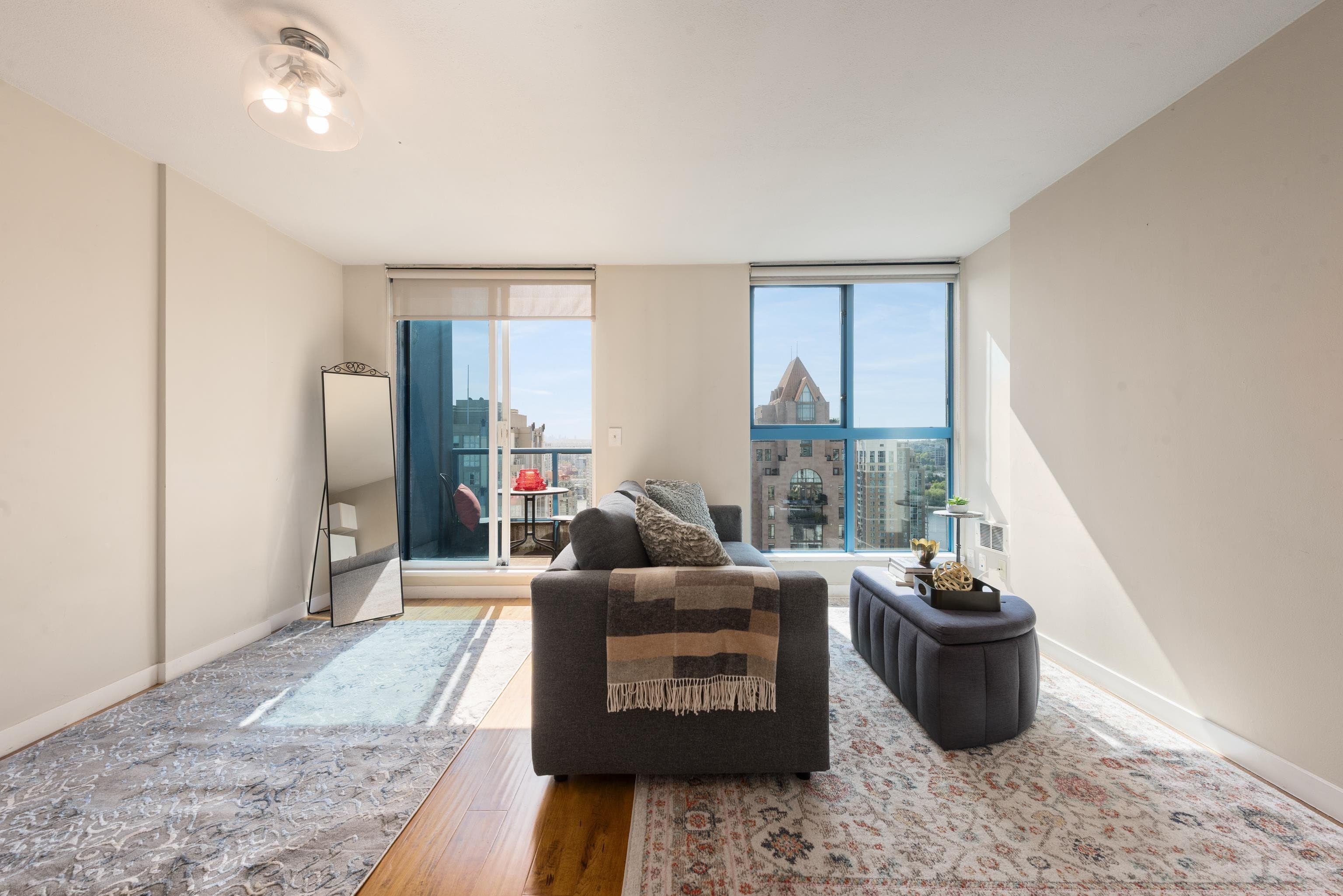 2107 - 1238 Seymour Street, Vancouver, V6B 6J3 — photo 2