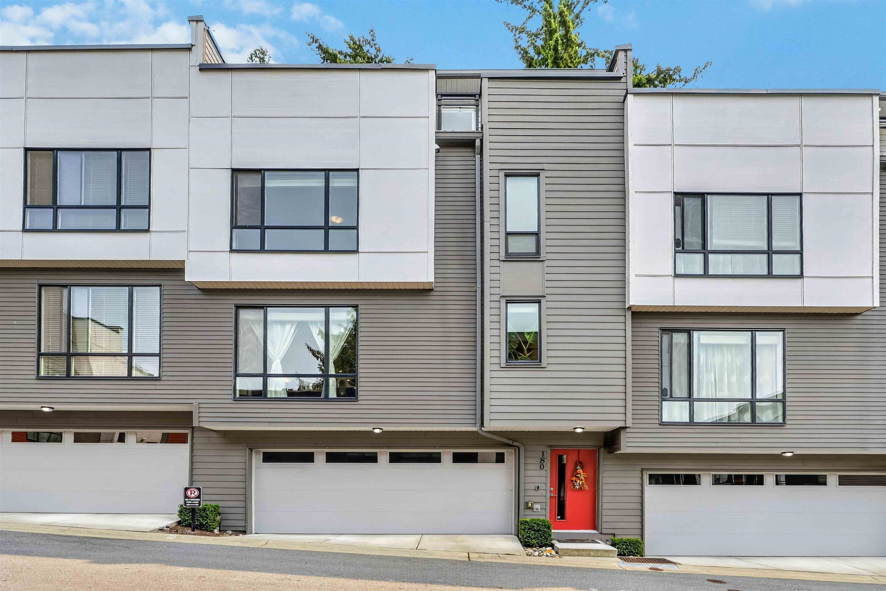 180 - 16433 19 Avenue, Surrey