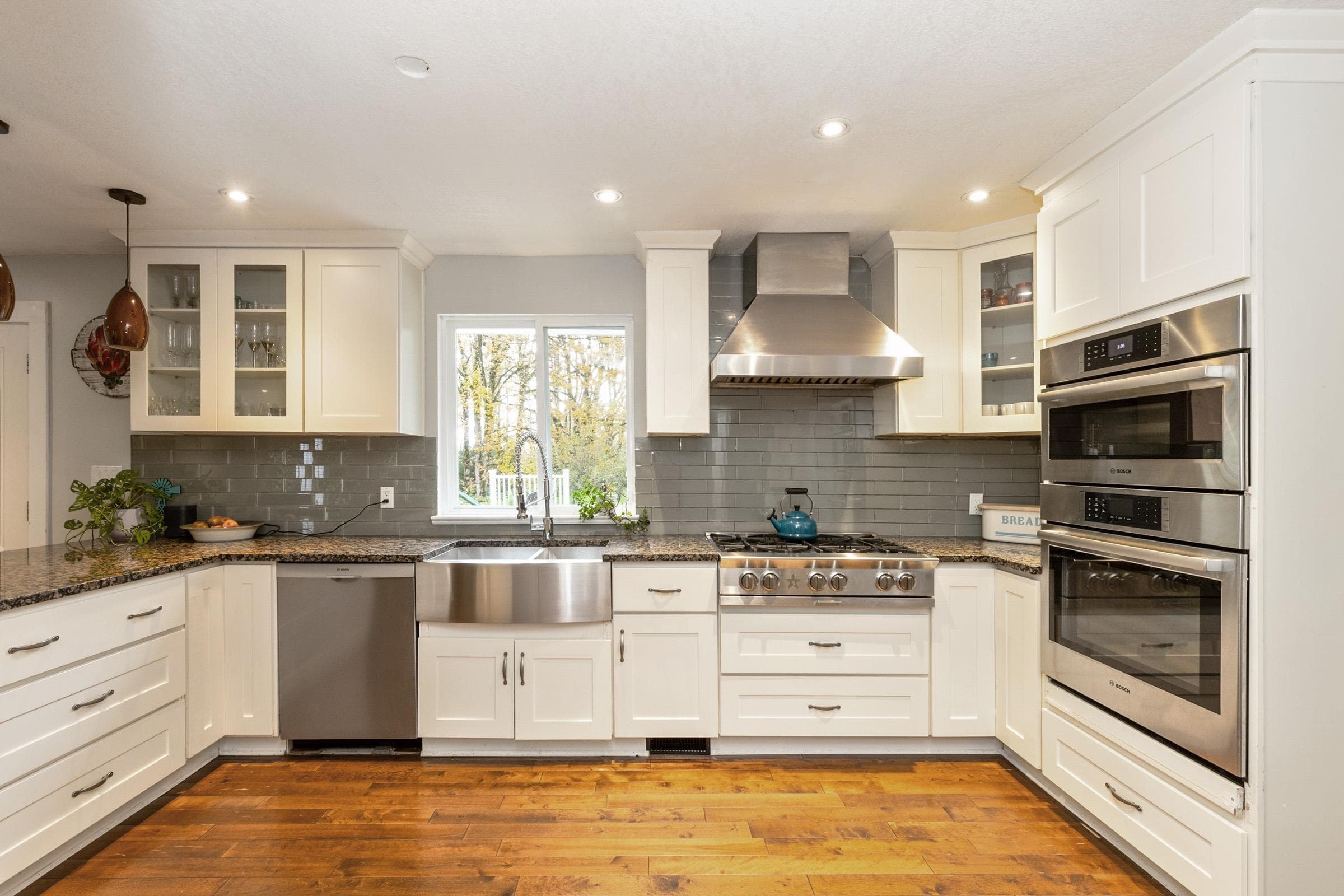 24445 104 Avenue, Maple Ridge, V2W 1J2 — photo 4