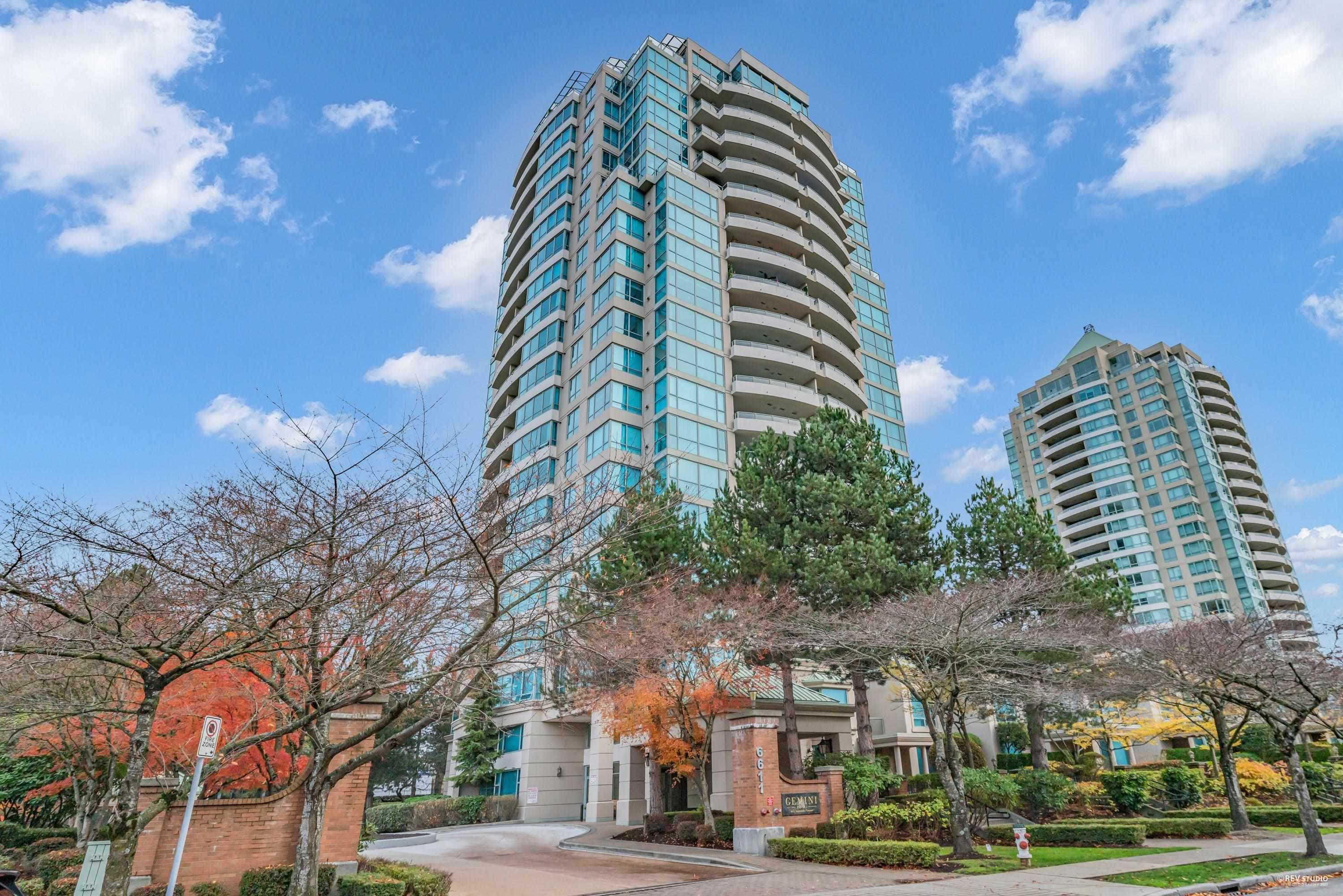 802 - 6611 Outhoaks Court, Burnaby, V5E 4L5 — photo 1