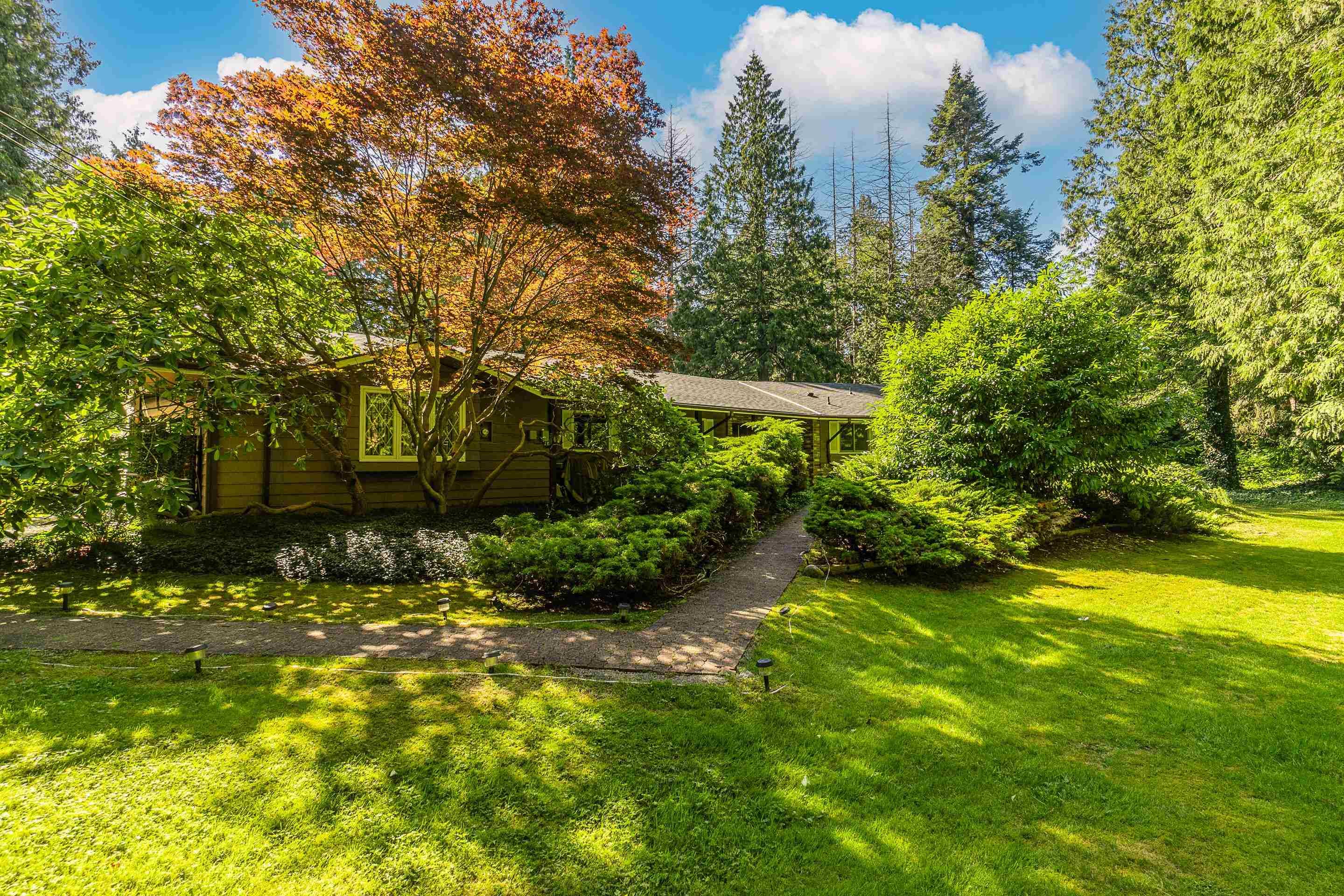 13425 Woodcrest Drive, Surrey, V4P 1W3 — photo 4