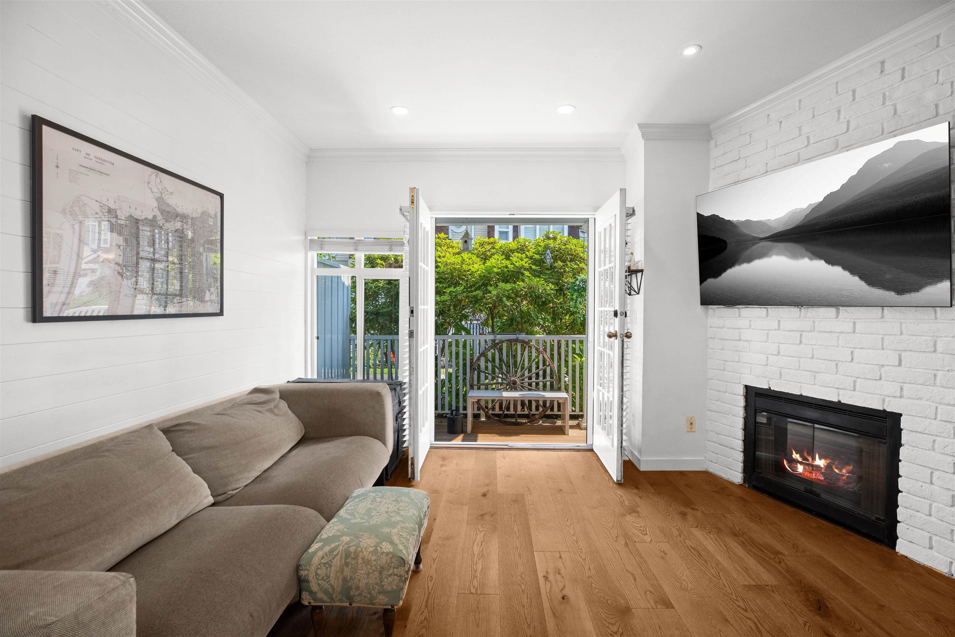 2826 SE Kent Avenue, Vancouver, V5S 4T4 — photo 2