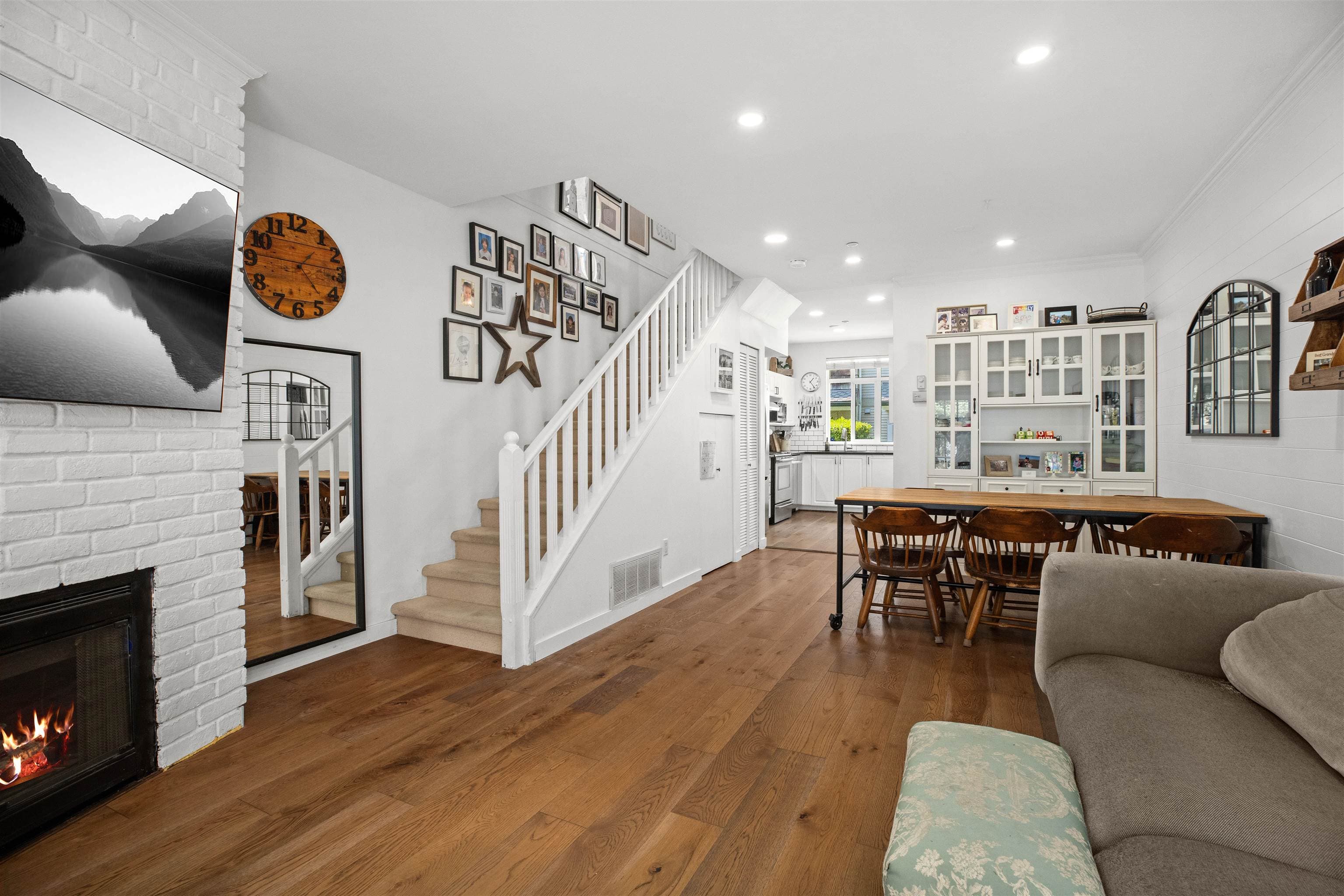 2826 SE Kent Avenue, Vancouver