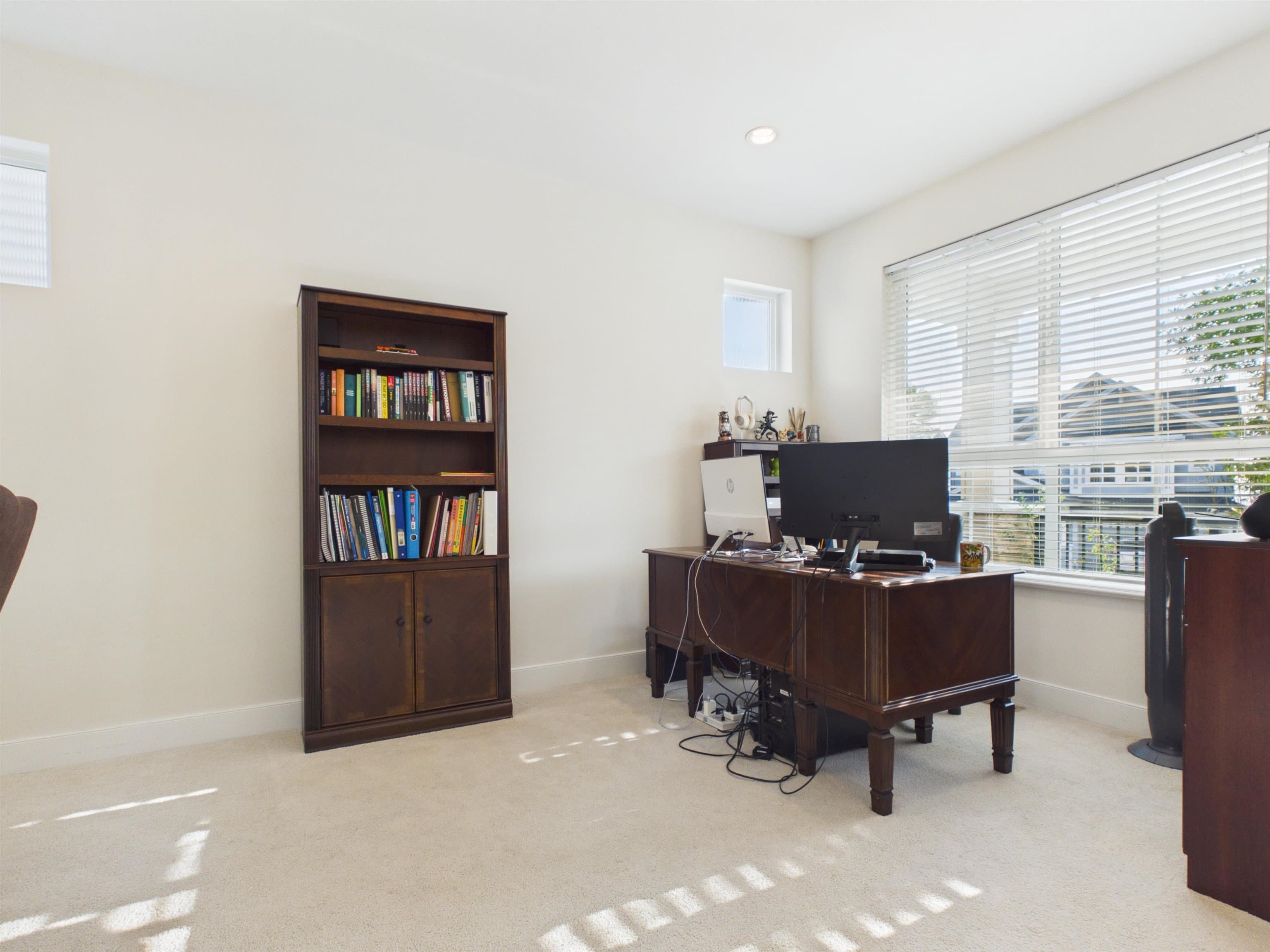 1517 Dayton Street, Coquitlam, V3E 0J6 — photo 5