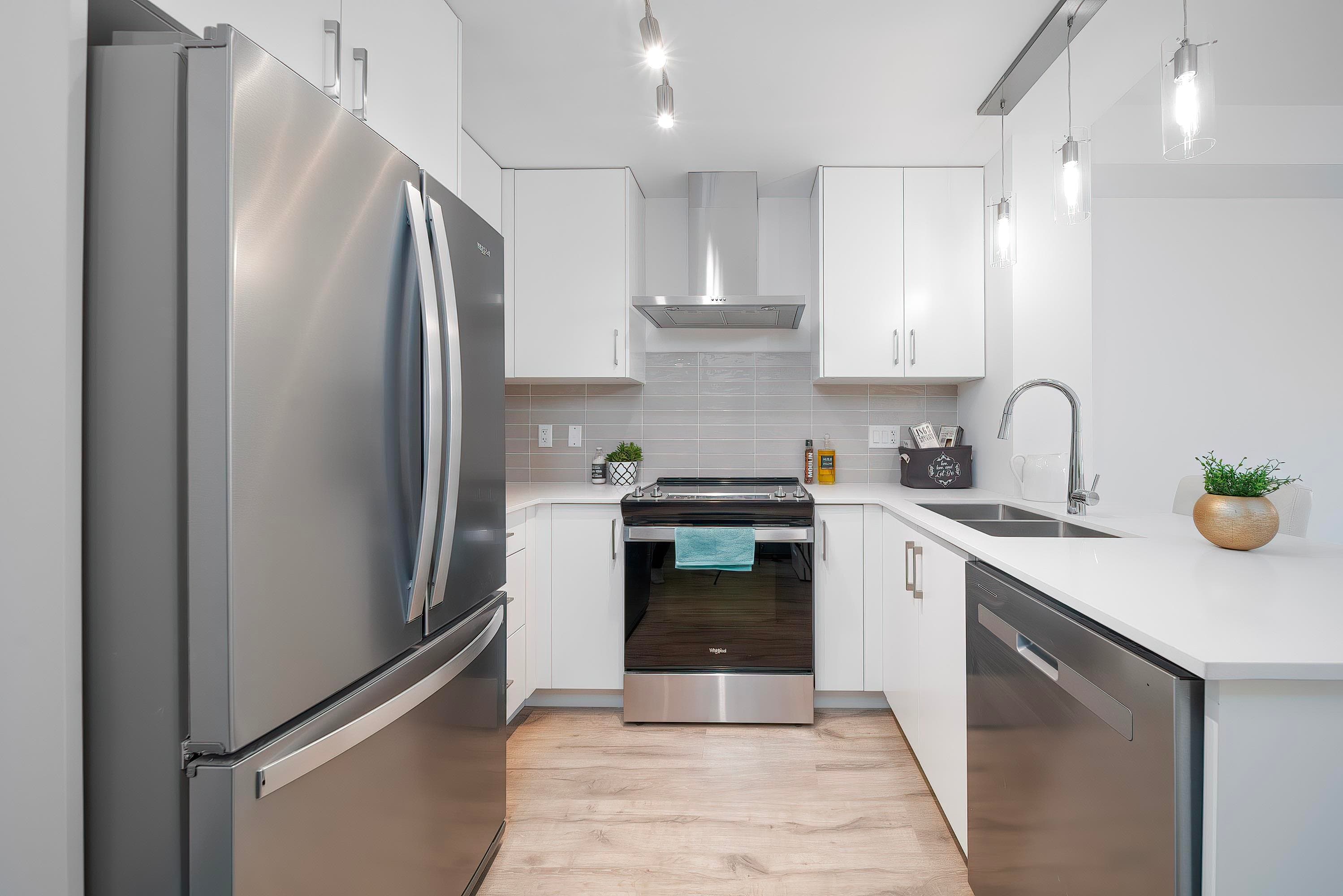 116 - 6338 King George Boulevard, Surrey, V3X 0L4 — photo 2
