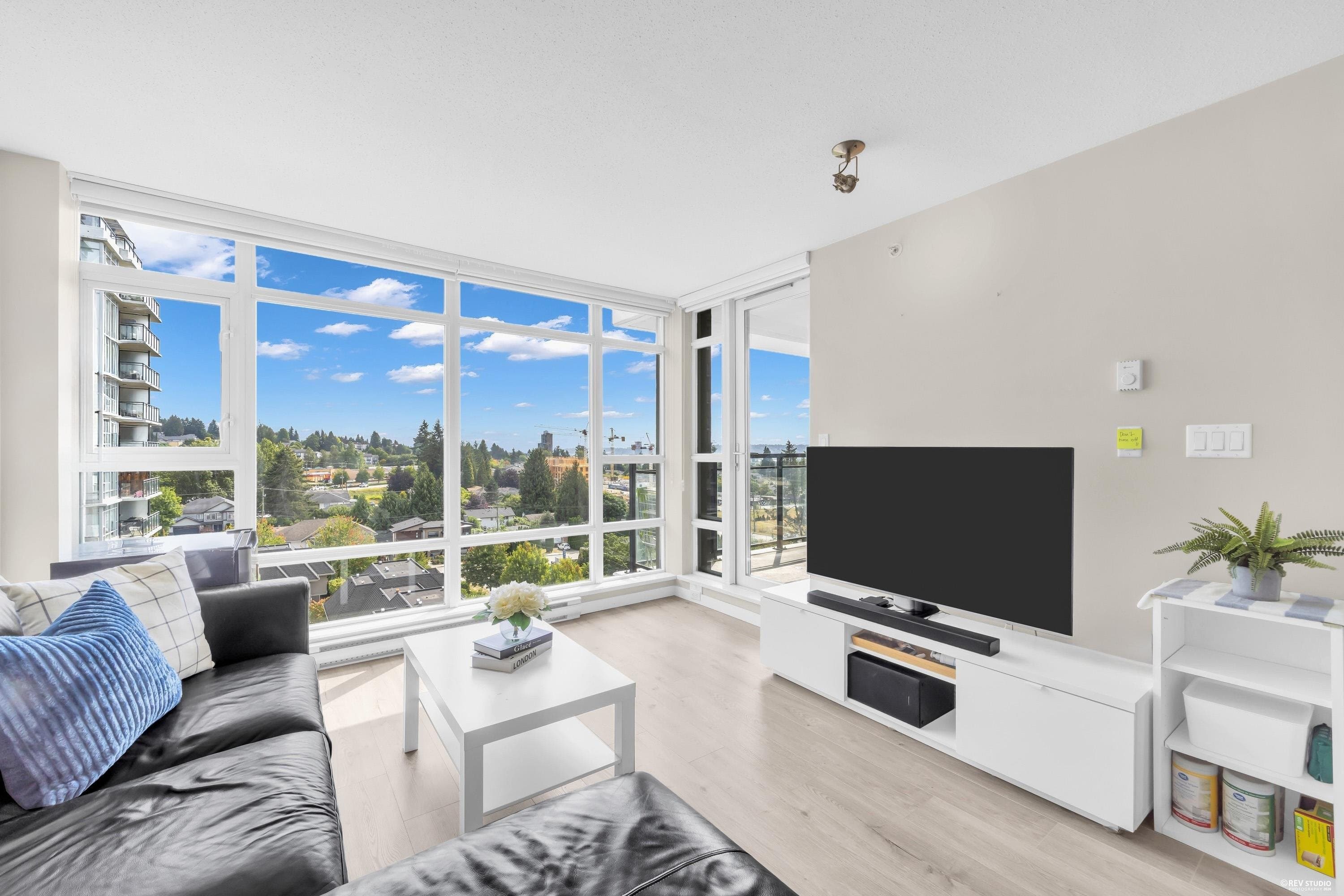 1008 - 555 Delestre Avenue, Coquitlam
