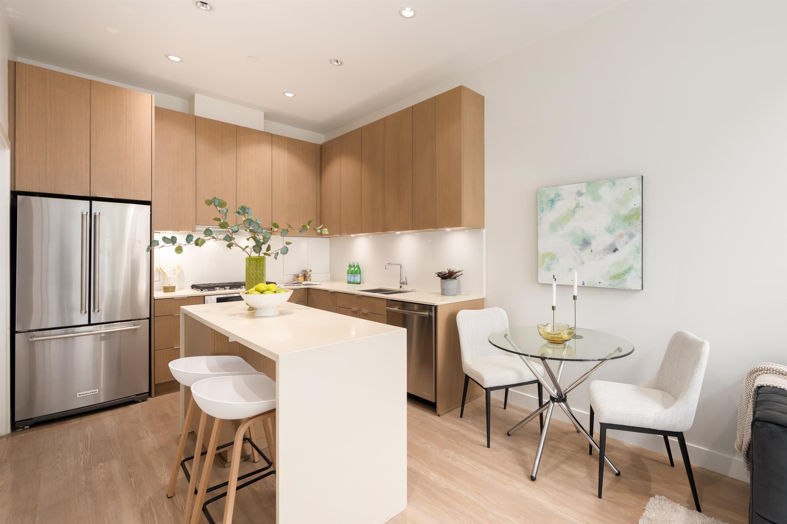 149 E 1st Avenue, Vancouver, V6A 0E8 — photo 5
