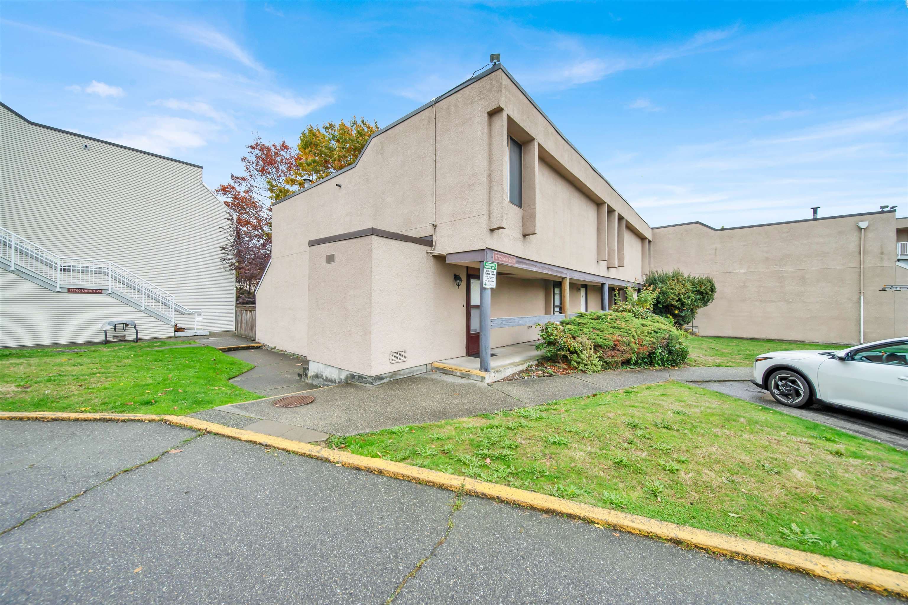 28 - 17702 60 Avenue, Surrey, V3S 1V2 — photo 1