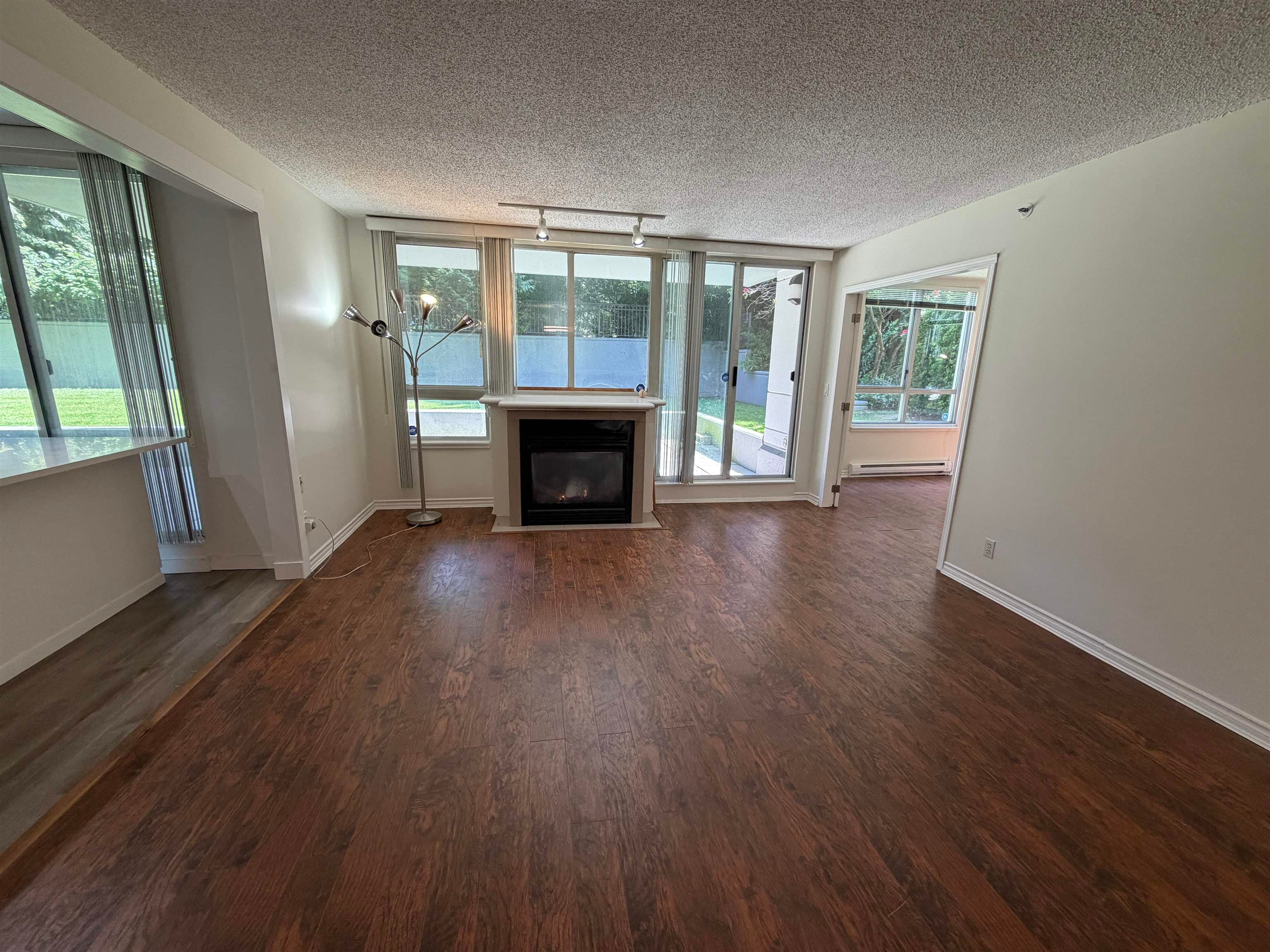 104 - 555 Austin Avenue, Coquitlam, V3K 6R8 — photo 2