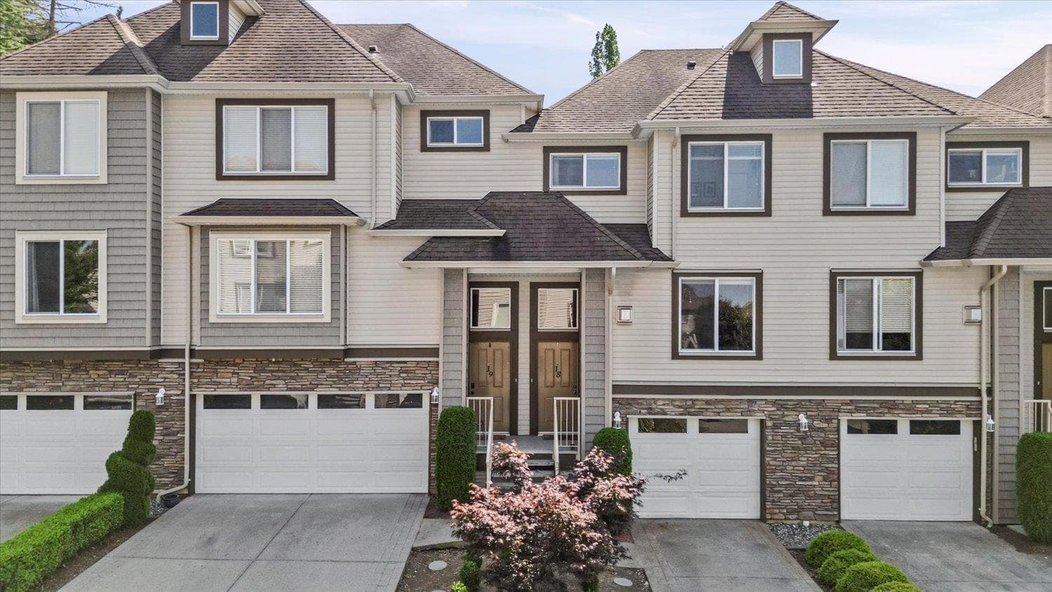 18 - 46778 Hudson Road, Chilliwack, V2R 0K4 — photo 1