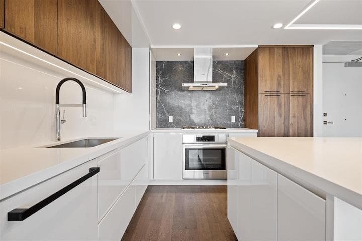 807 - 1526 Finlay Street, White Rock, V4B 4L9 — photo 2