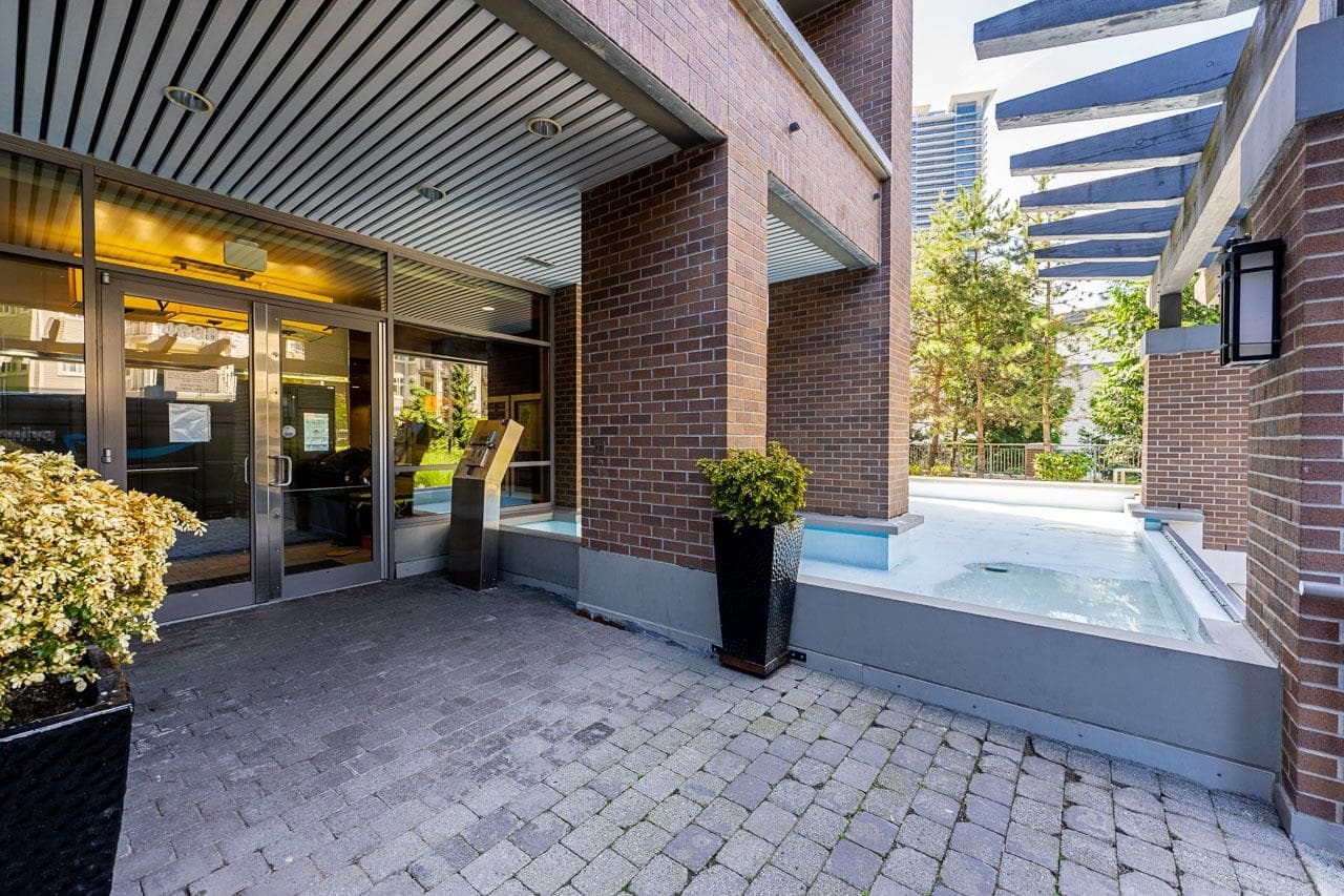 2308 - 4888 Brentwood Drive, Burnaby, V5C 0C6 — photo 2