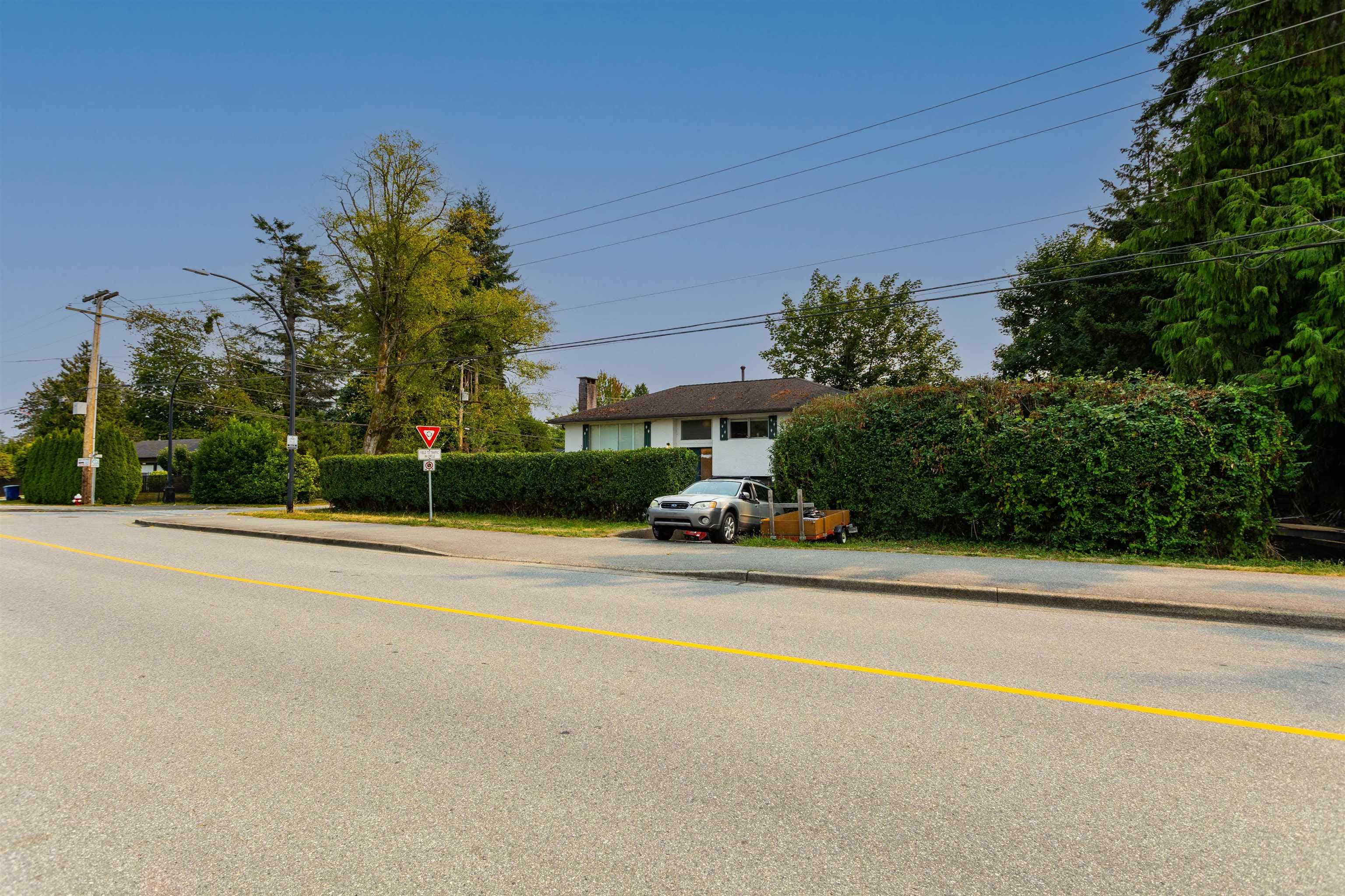 22026 122nd Avenue, Maple Ridge, V2X 3X3 — photo 3