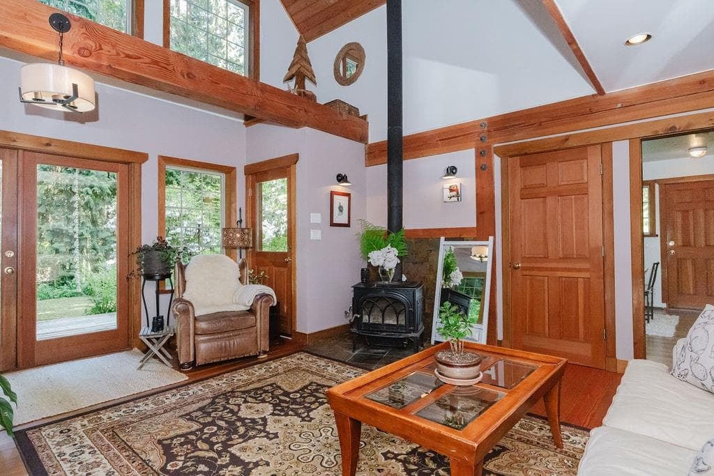 2867 Lower Road, Roberts Creek, V0N 2W6 — photo 5