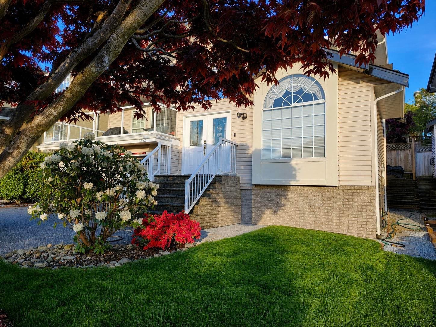 1252 Dewar Way, Port Coquitlam, V3C 5Z1 — photo 2