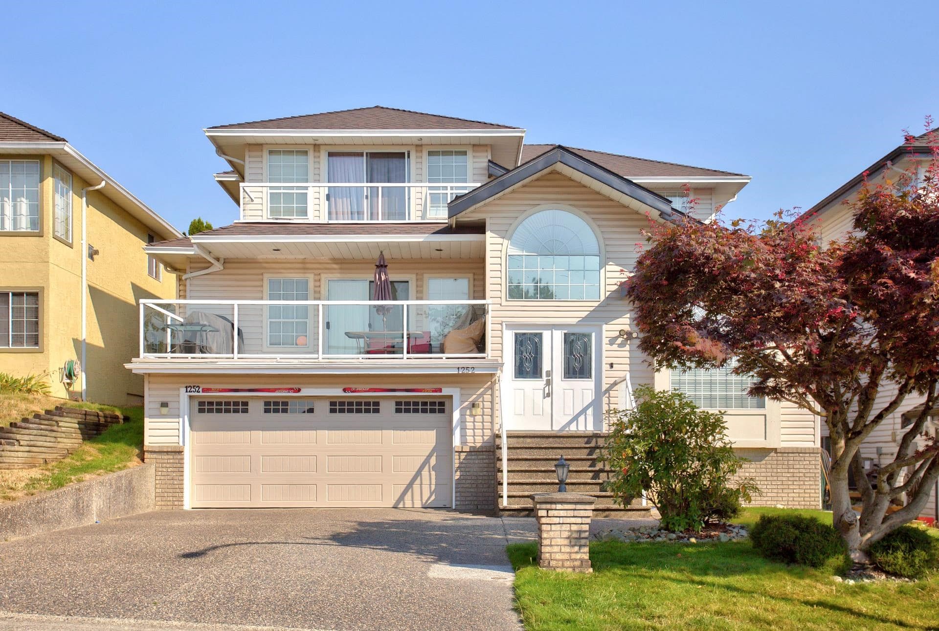 1252 Dewar Way, Port Coquitlam