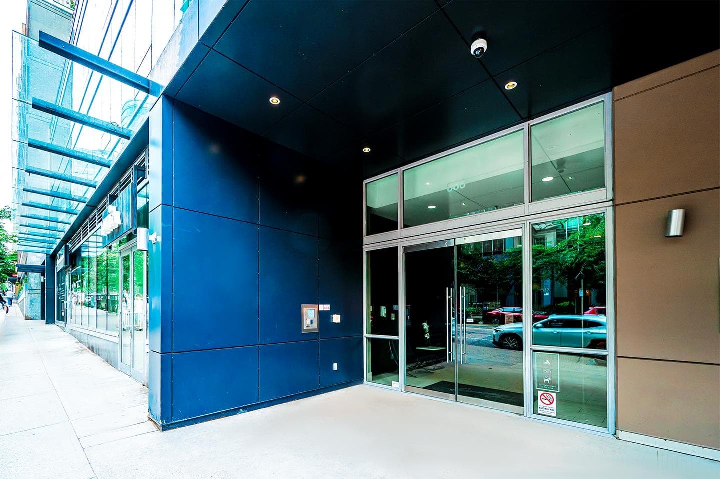 1408 - 888 Homer Street, Vancouver, V6B 0H7 — photo 2